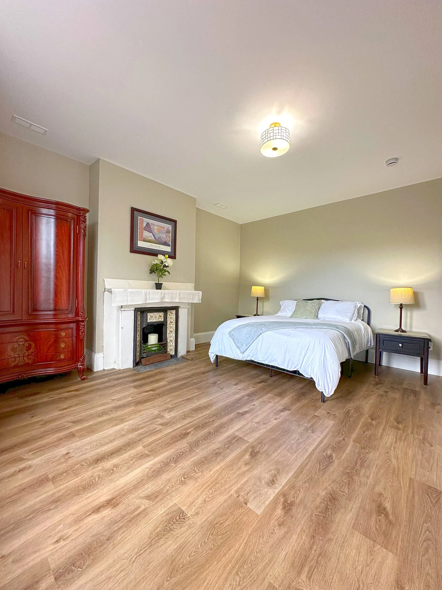 bedroom 1 3.jpg