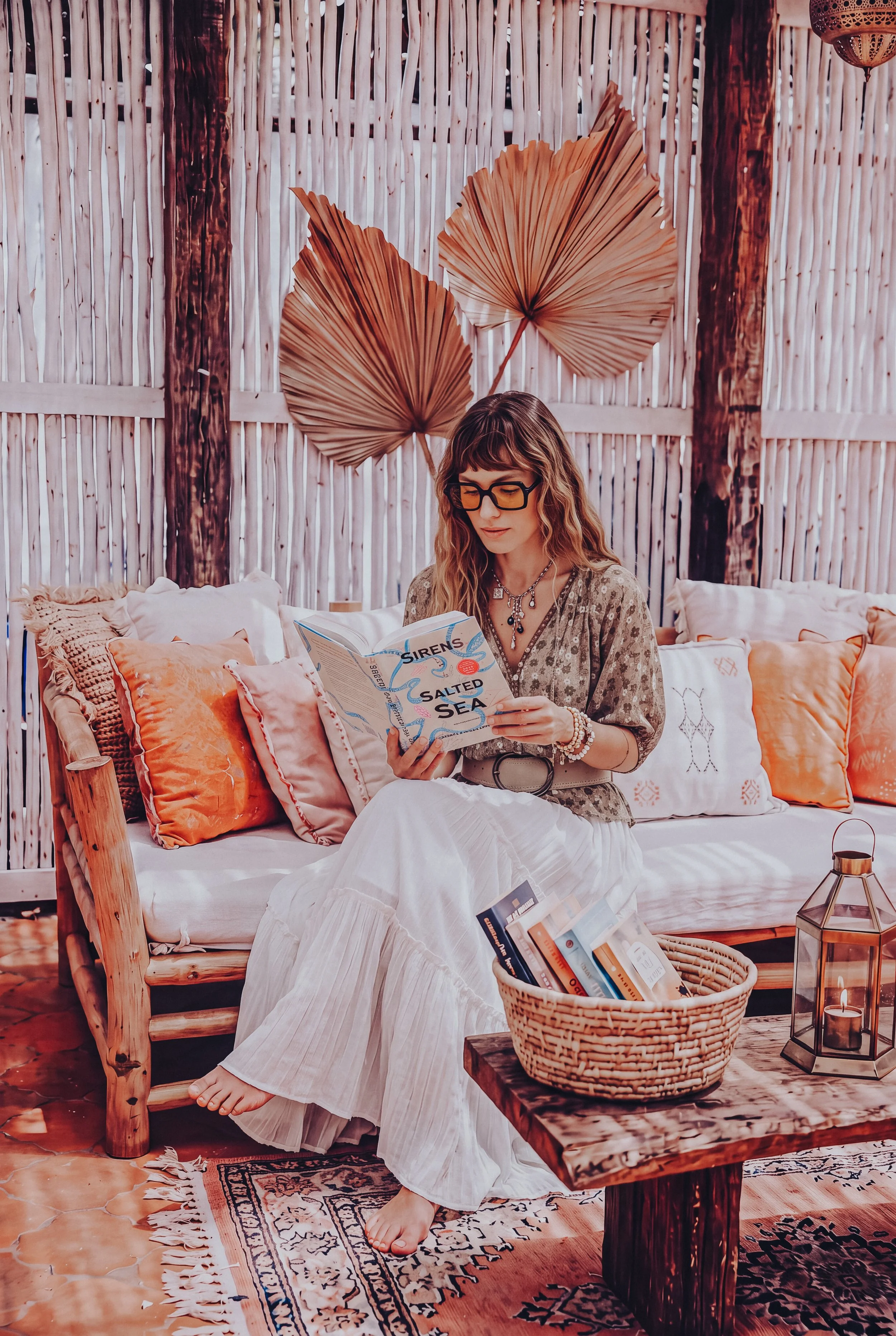 mystery books, thriller books, murder mystery, sirens of the salted sea, Jennifer Emerson Evans, Jennifer Evans, best mystery novel, best thriller book, mystery writer, best selling mystery books, New York Times best selling authors, Agatha christie