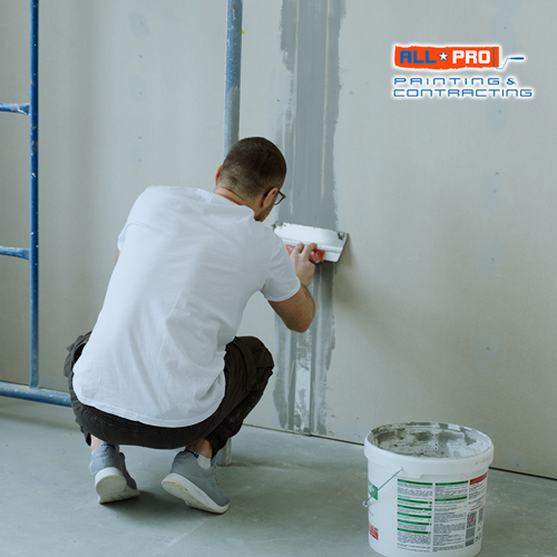 Guide to Painting Plaster Walls in North Carolina📖🎨