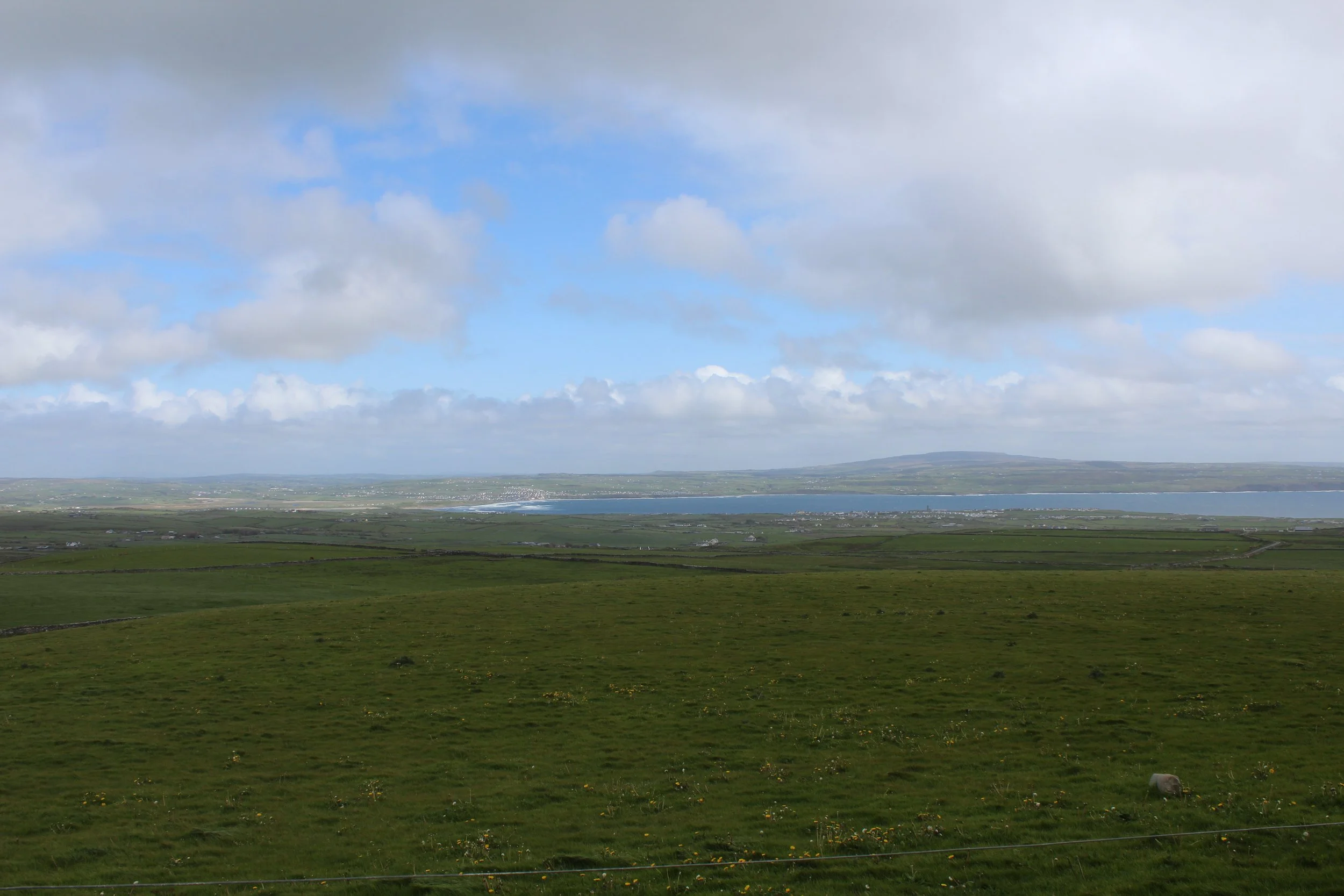 15-0516_Clare_Cliffs of Moher-85.JPG