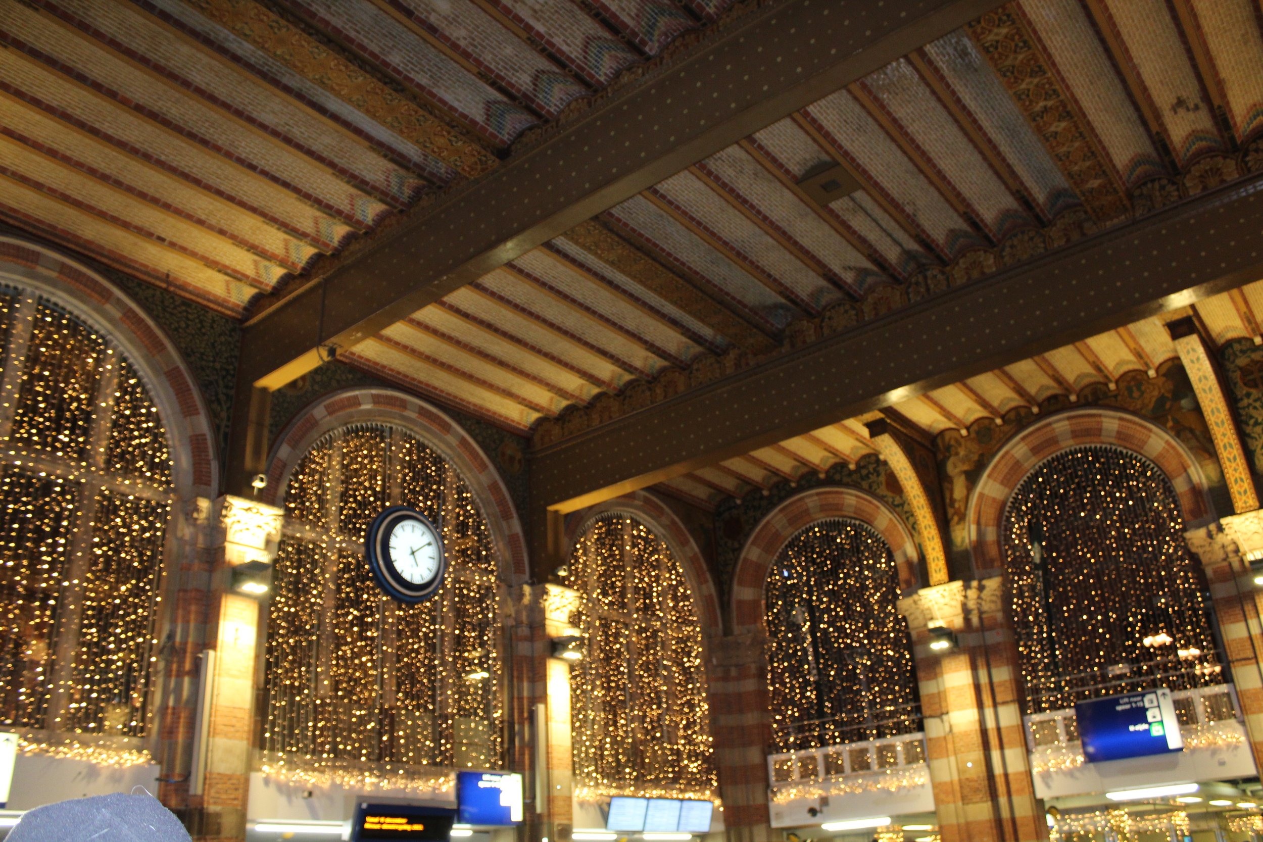 Schiphol Railway Station C.JPG