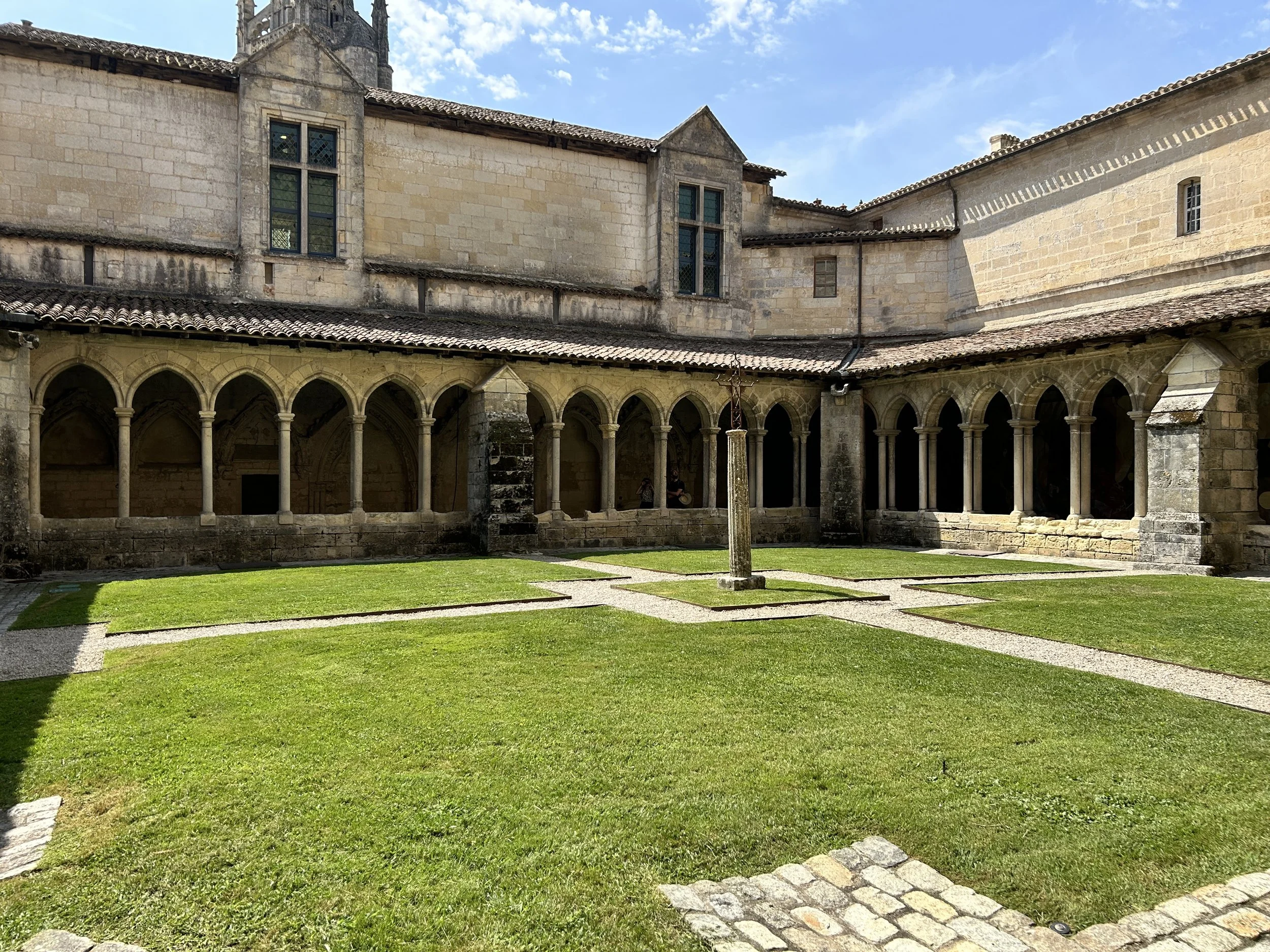 Eglise Collegiale De Saint-Emilion