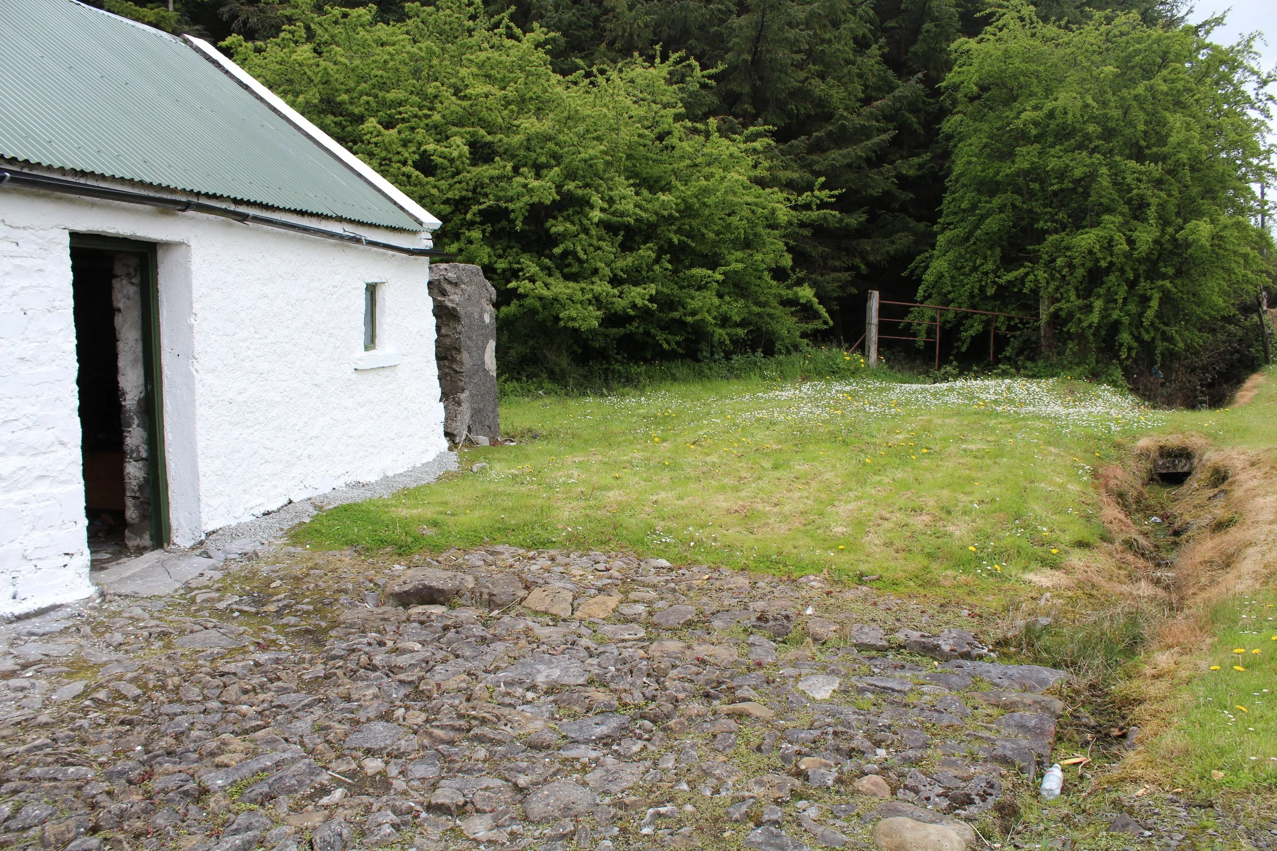 15-0514_Rathcroghan-19_CroghanHouse.JPG