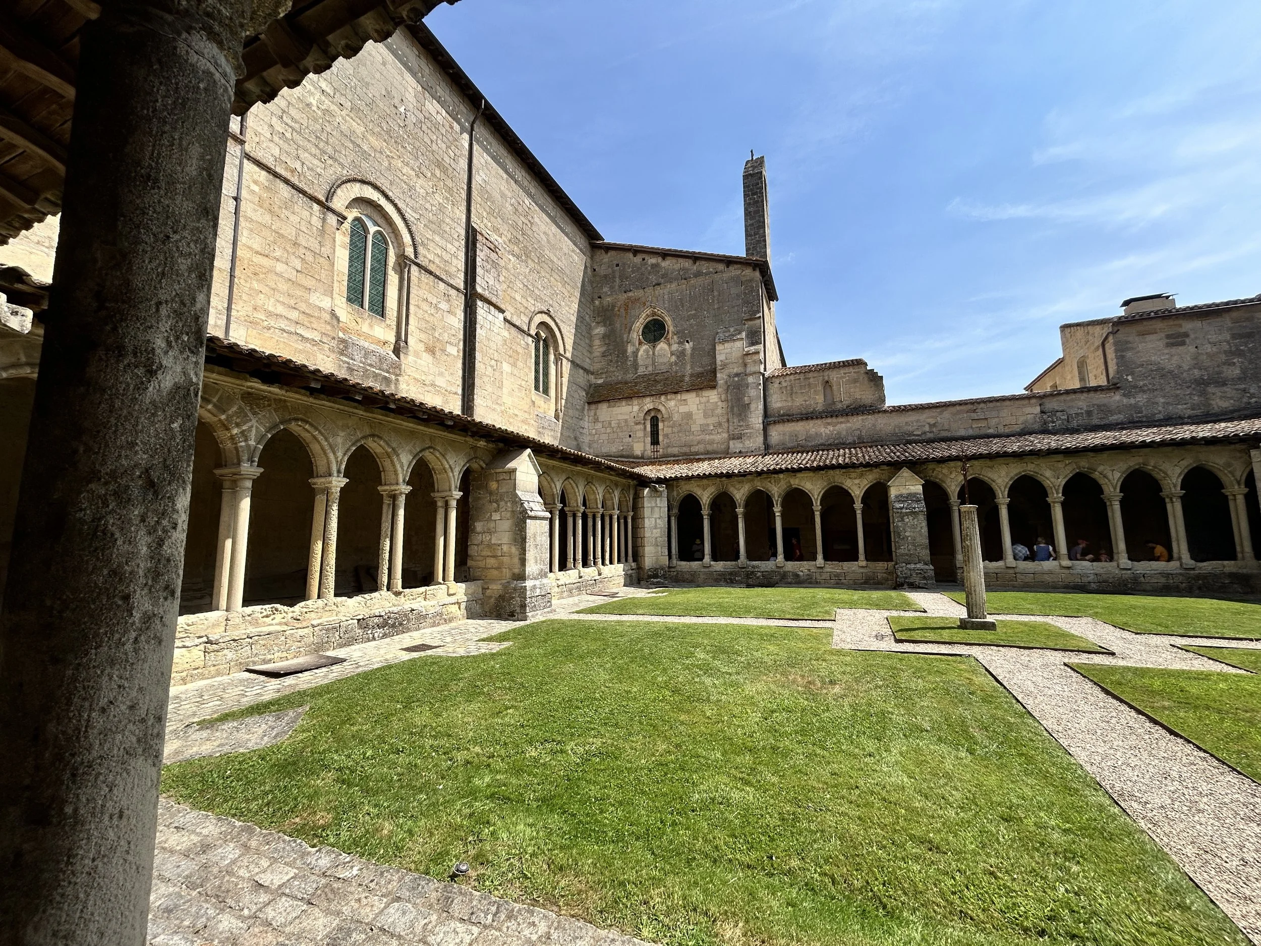 Eglise Collegiale De Saint-Emilion