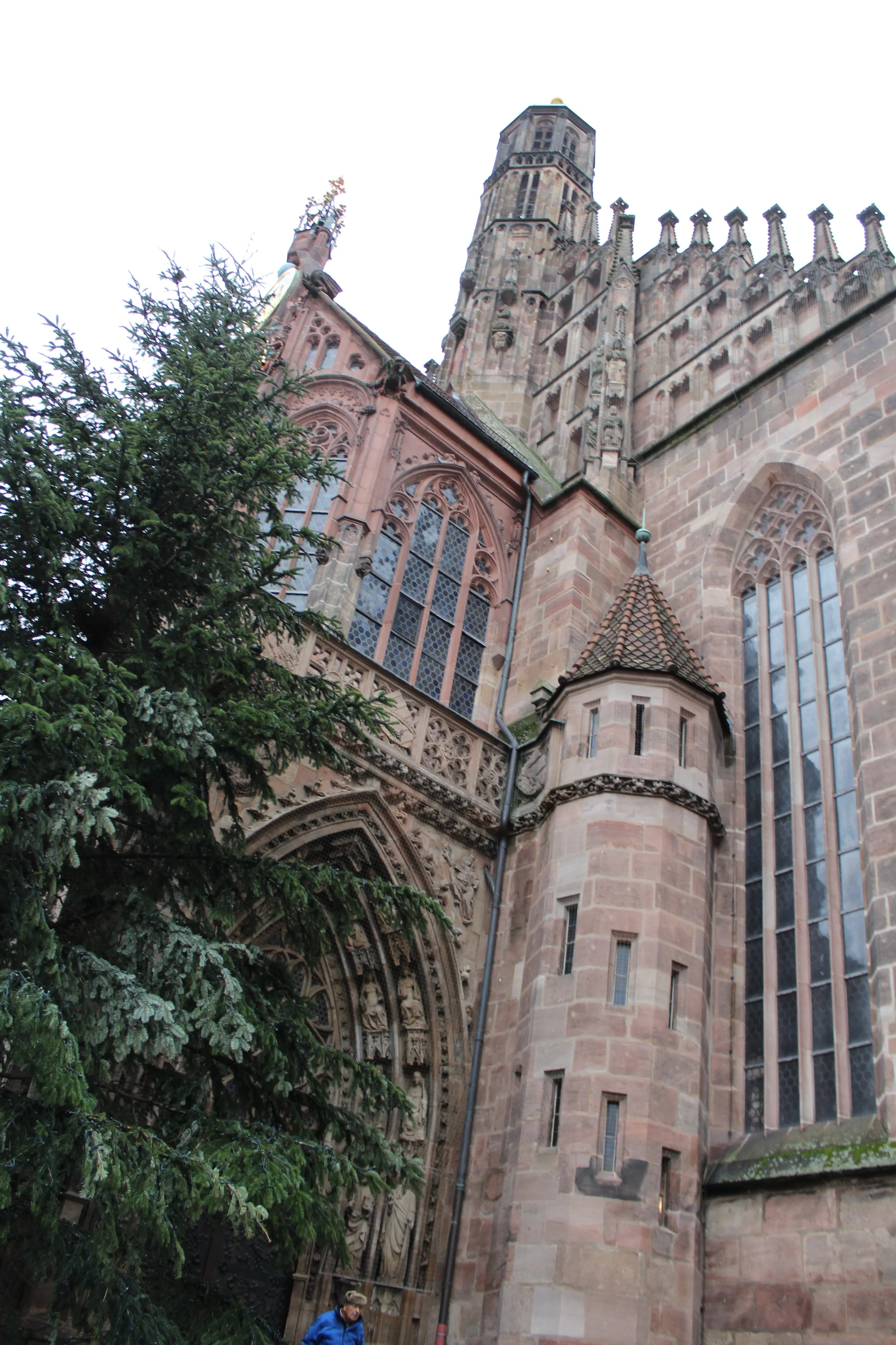 Frauenkirche Church B.JPG