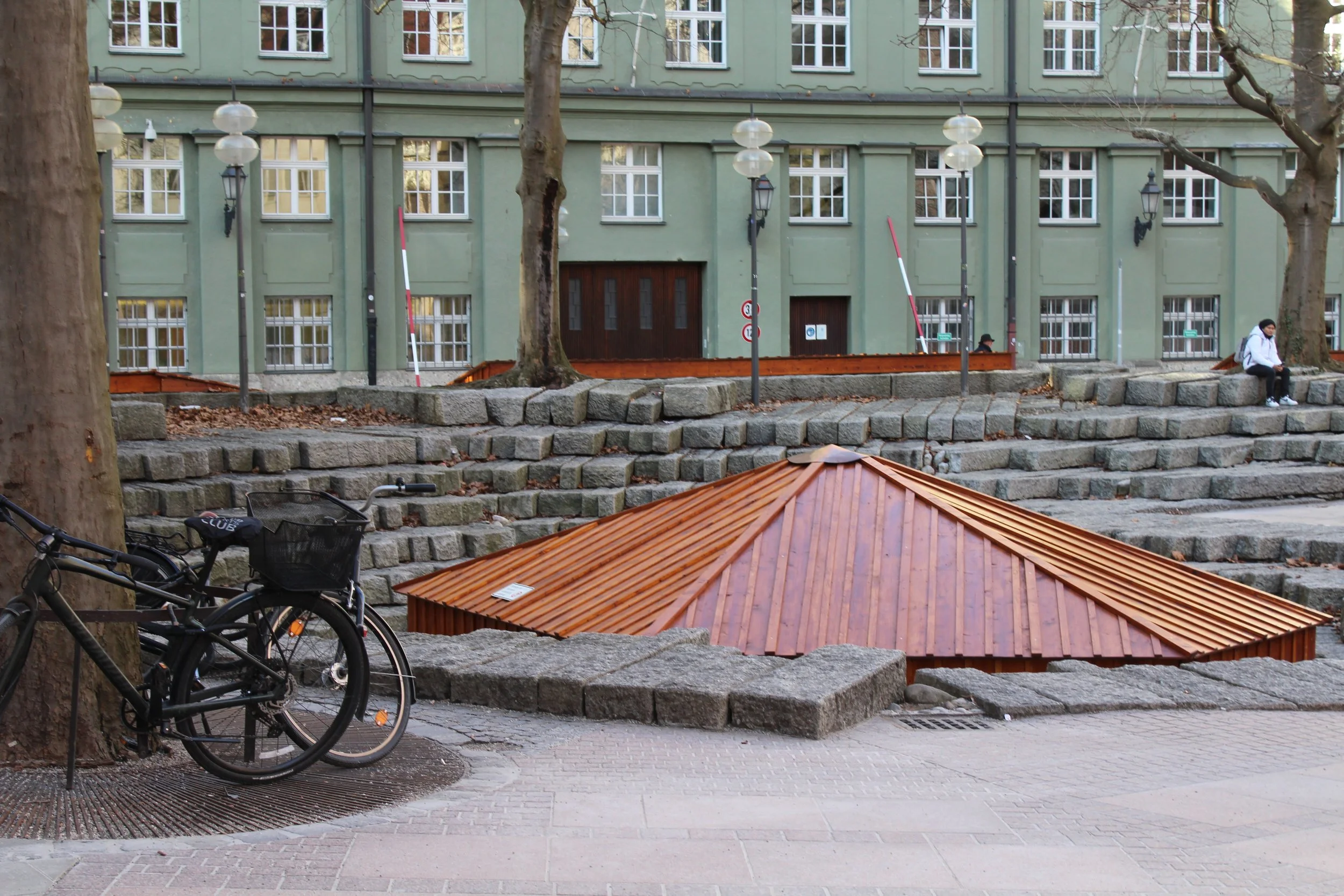 Wood to cover up fountains.JPG