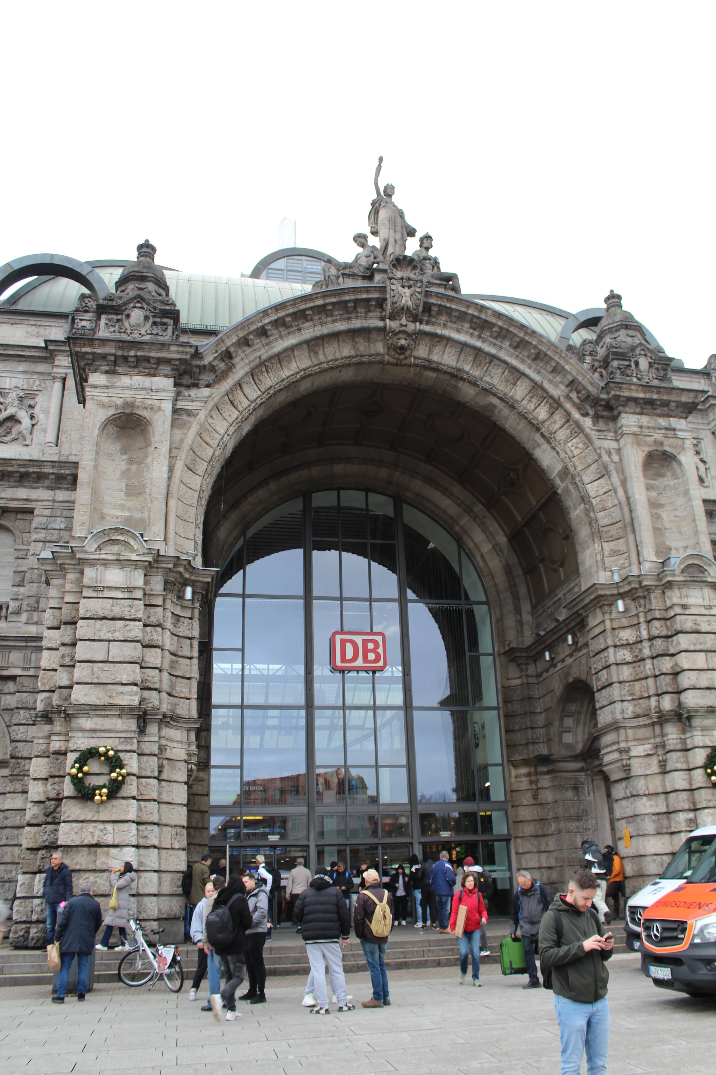 Nurnberg Central Station C.JPG