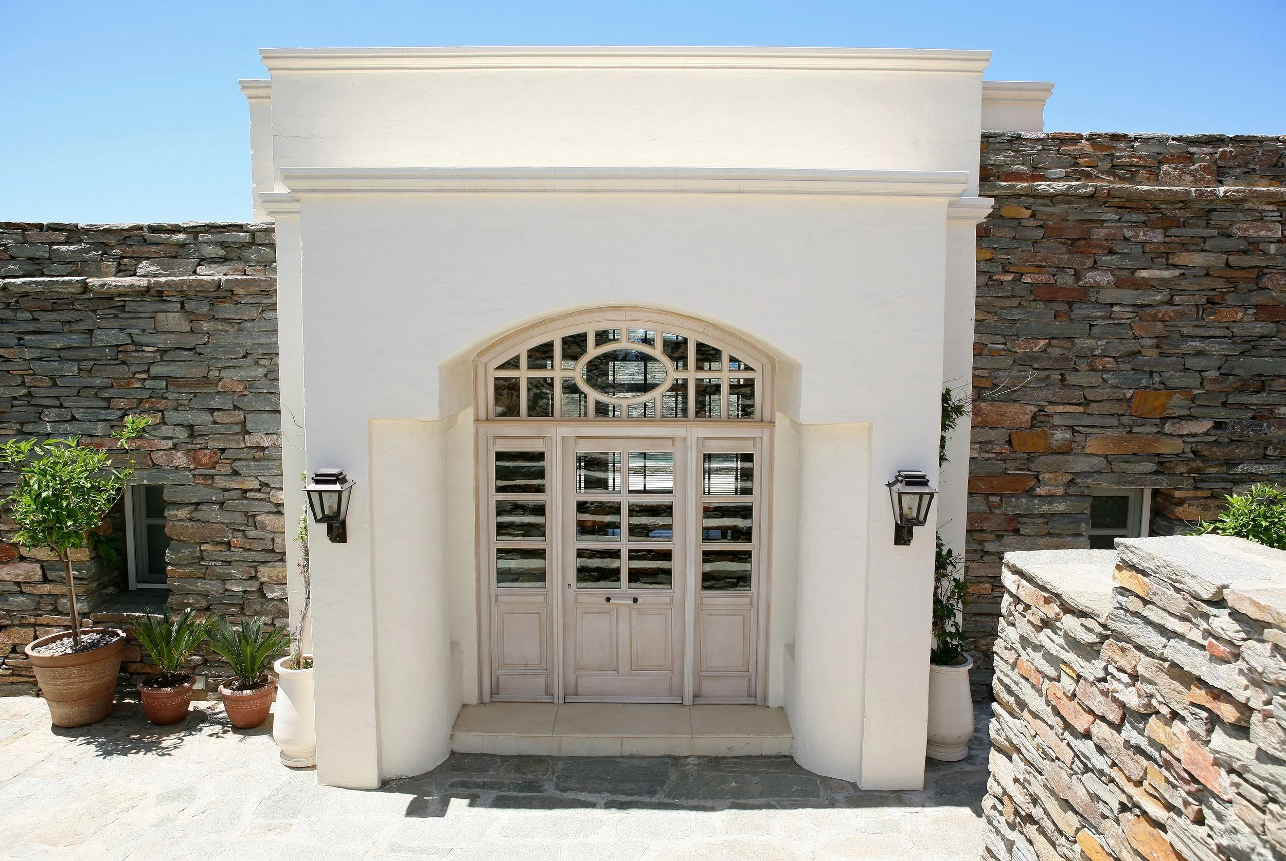 B 01.jpg