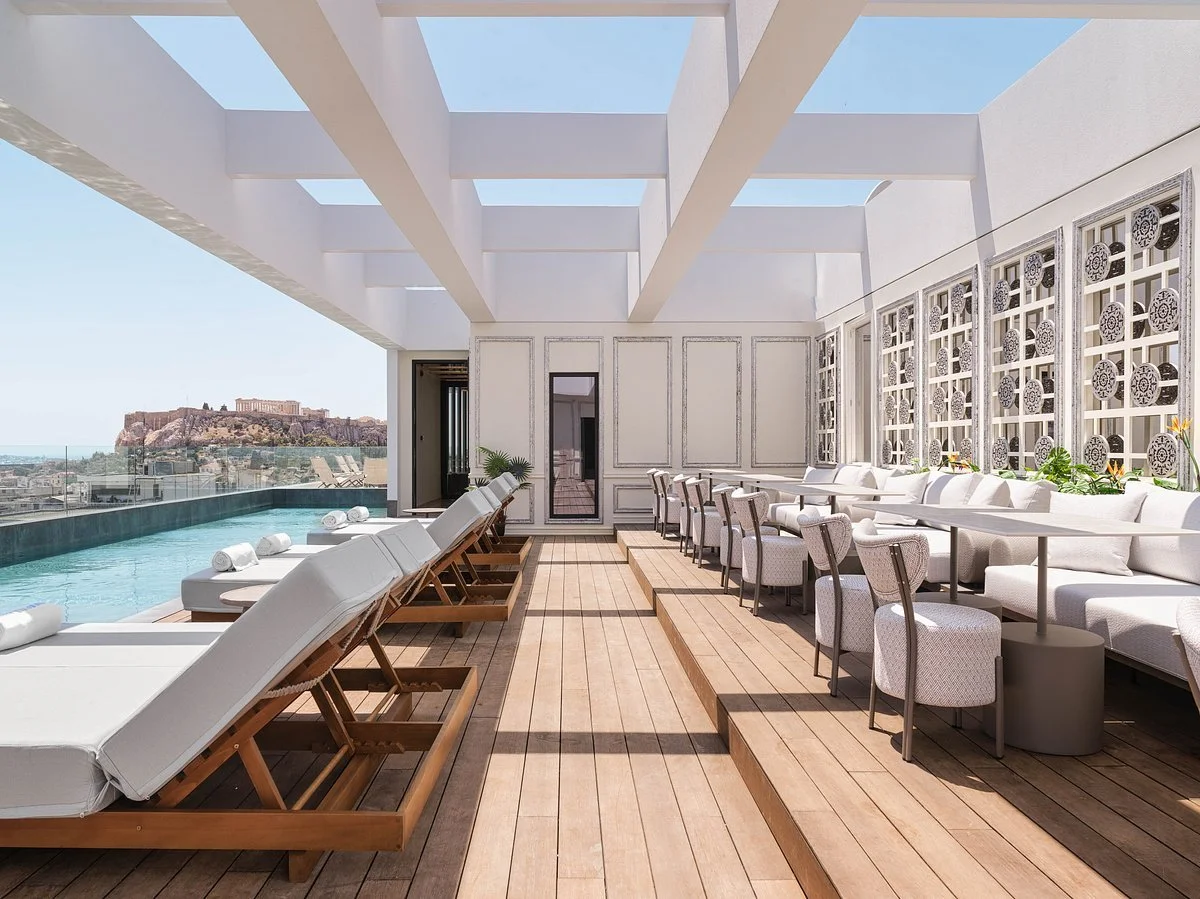 nyx-esperia-palace-hotel.jpg
