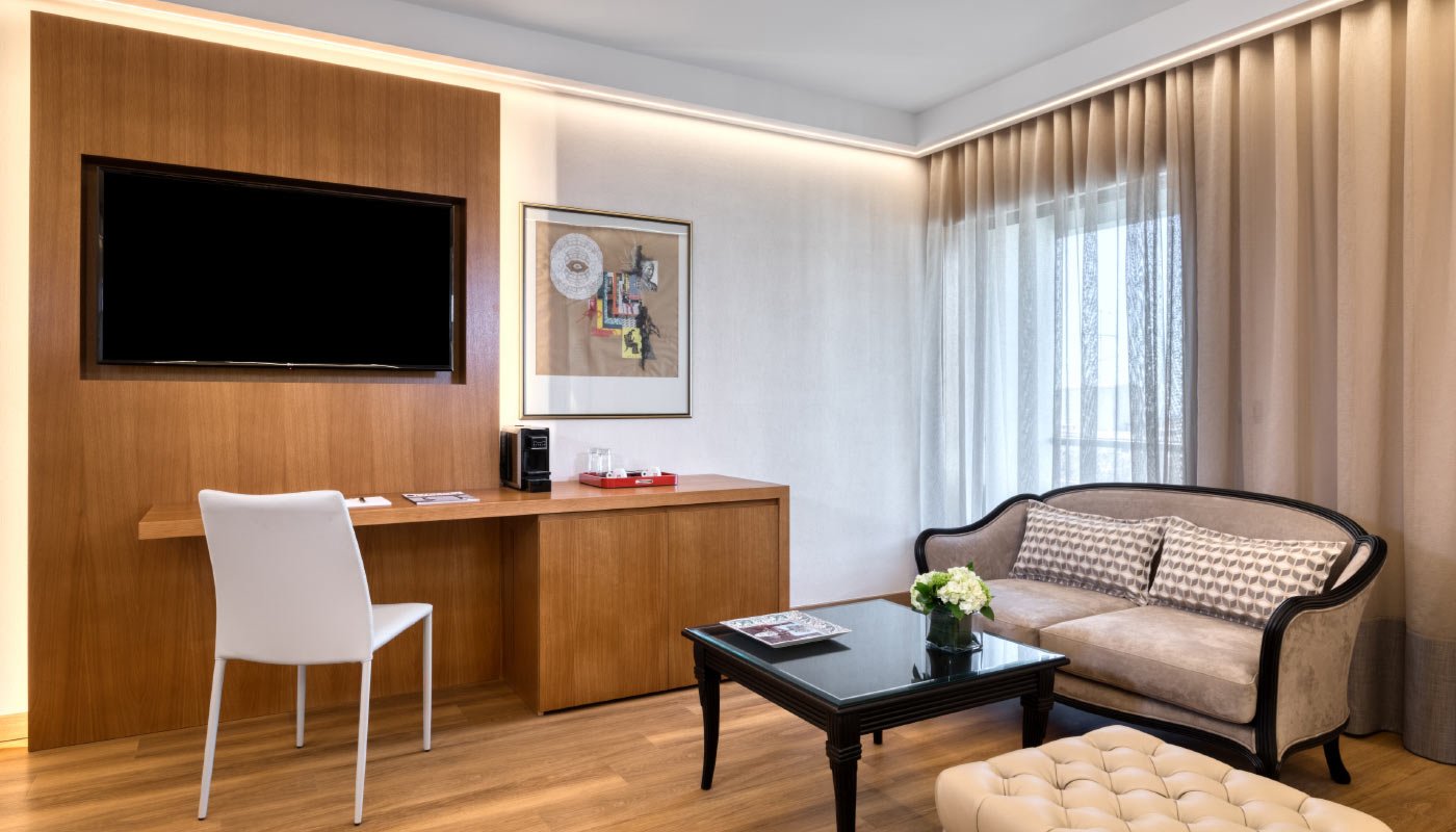 divani-palace-acropolis-superior-suite-03.jpg