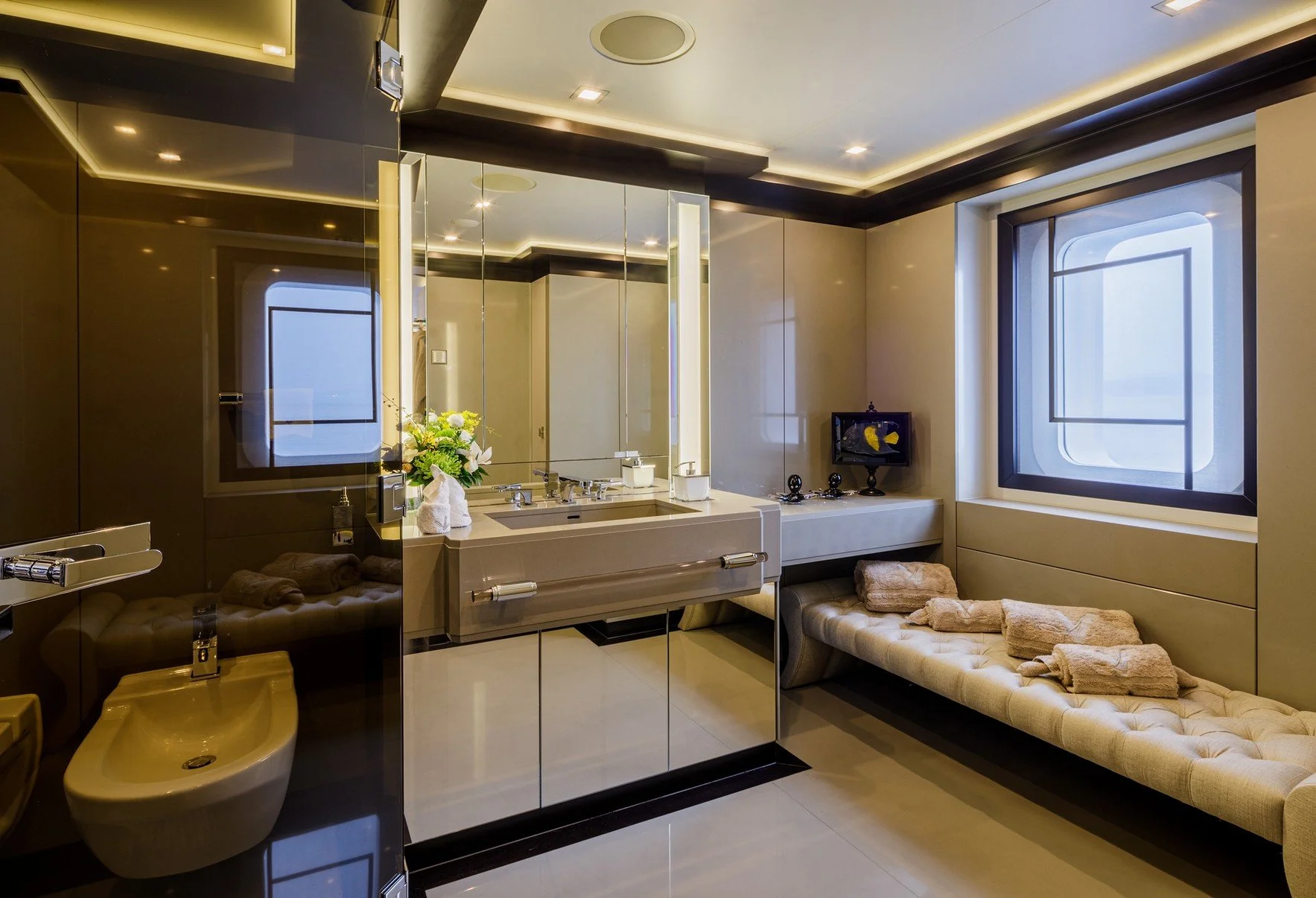 luxury-charter-yacht-lady-vera-42.jpg