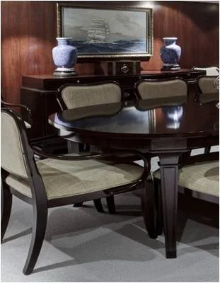 13-interior.jpg