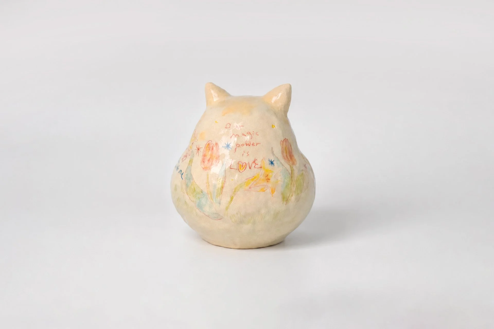 白燿毛怪 - magic power, 21x21x21cm, 陶土、釉料, 2025 / ( Sold, 私人收藏 )