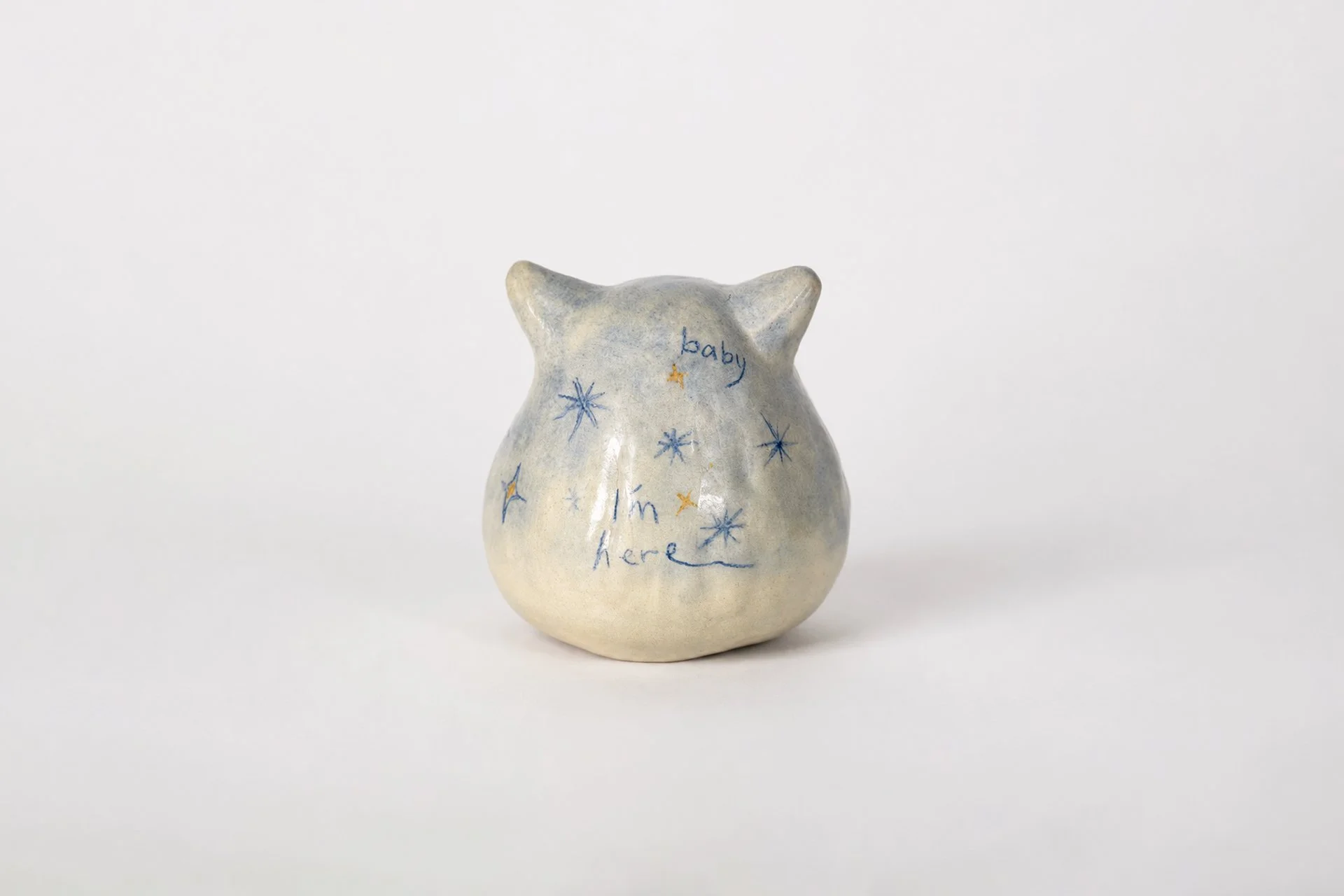 白燿毛怪 - Baby I'm here, 12.5x12.5x12.5cm, 陶土、釉料, 2025 / ( Sold, 私人收藏 )