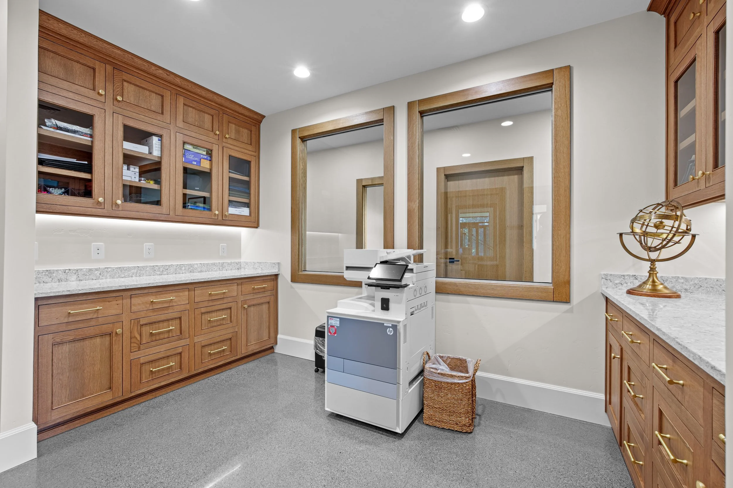 JAB Office-104.JPG