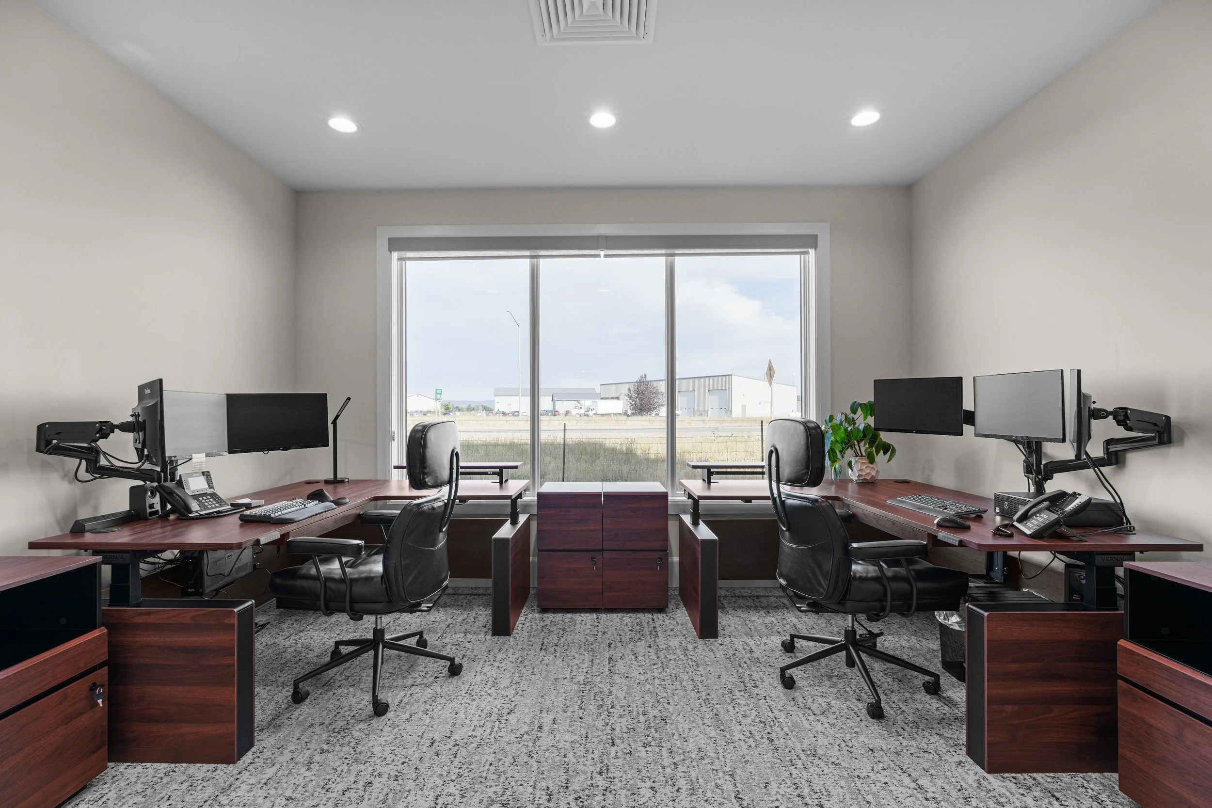 JAB Office-095.JPG