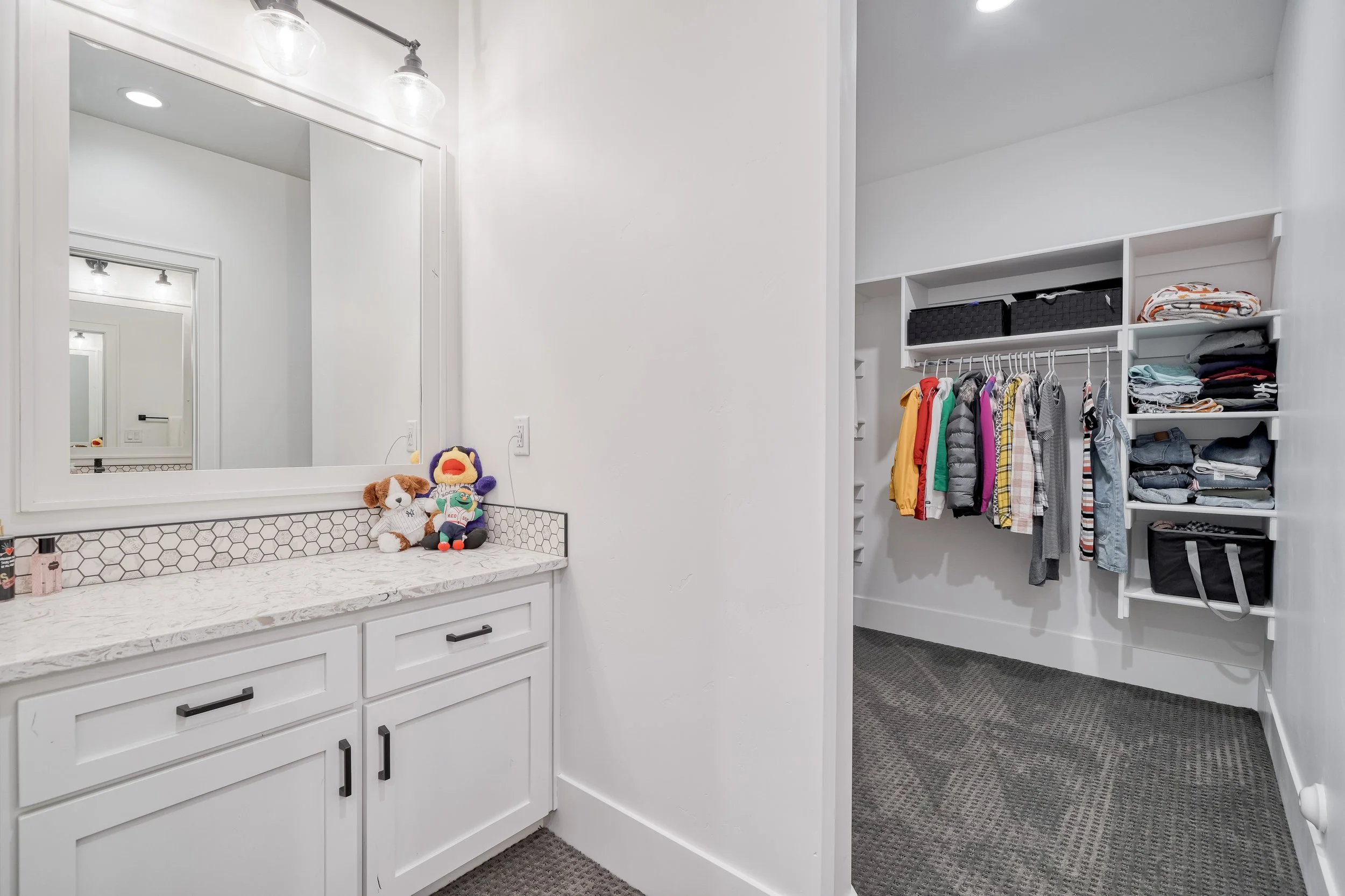 6471 Desert Peak Dr-New-34.jpg