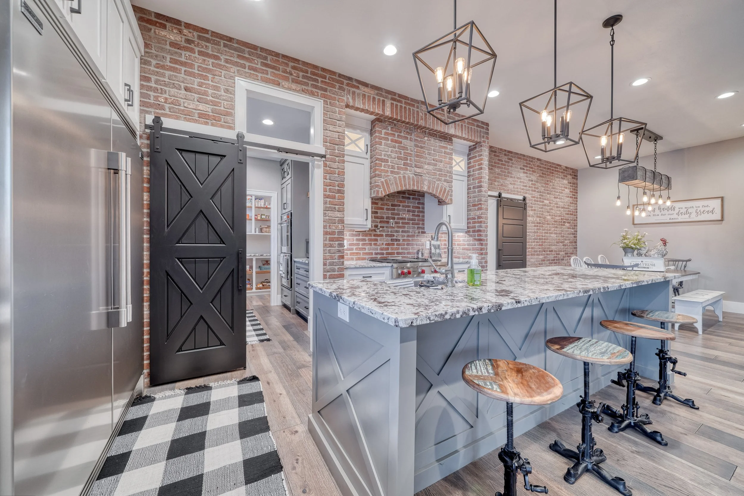 6471 Desert Peak Dr-New-5.jpg