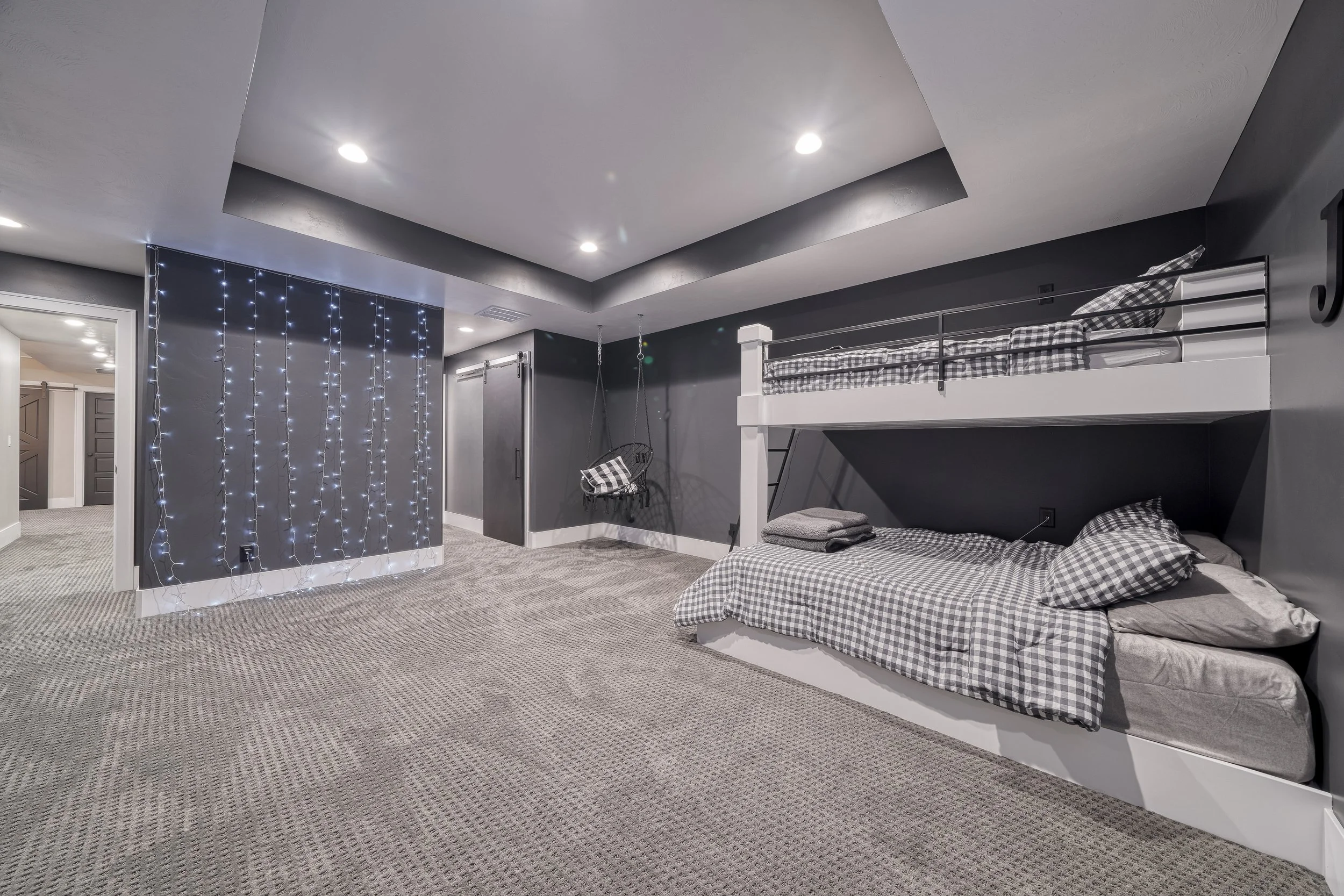 6471 Desert Peak Dr-New-28.jpg