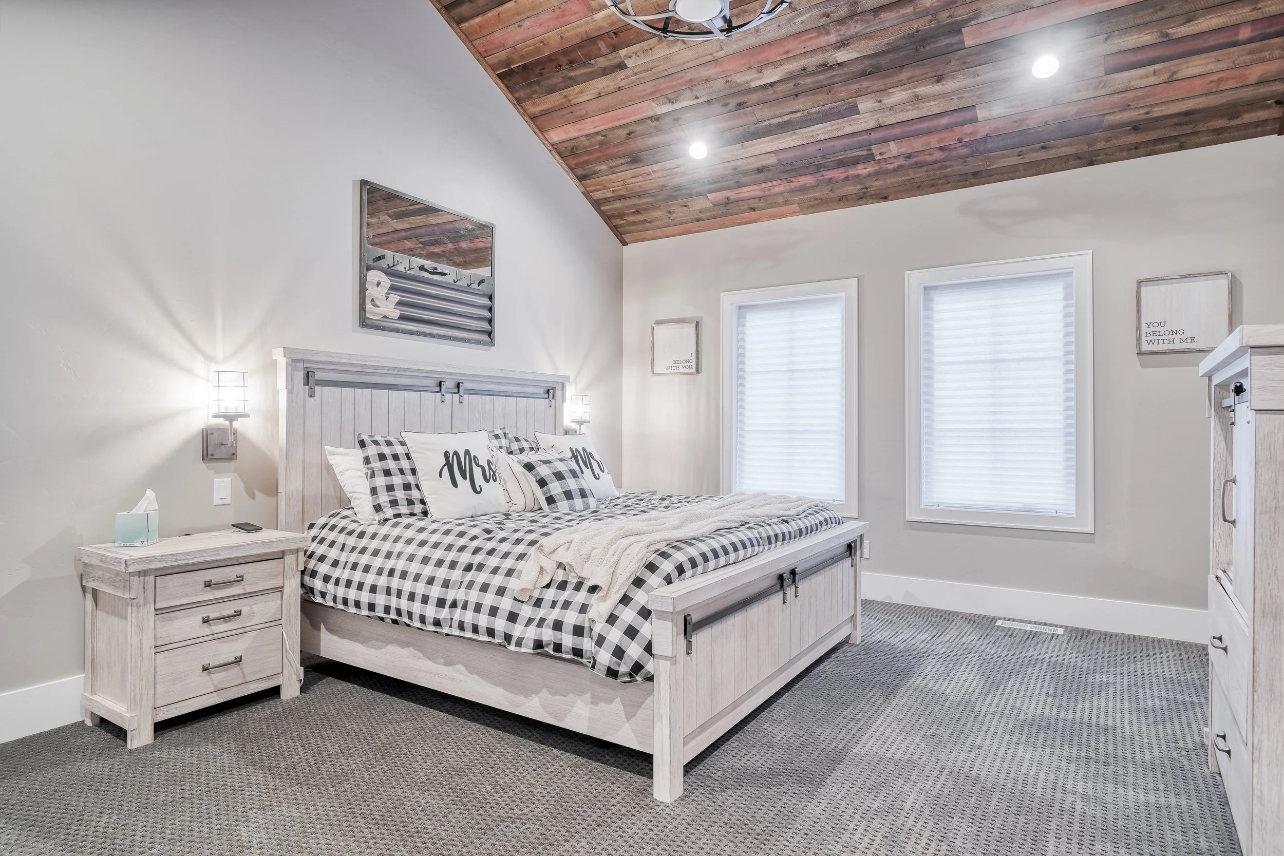 6471 Desert Peak Dr-New-13.jpg