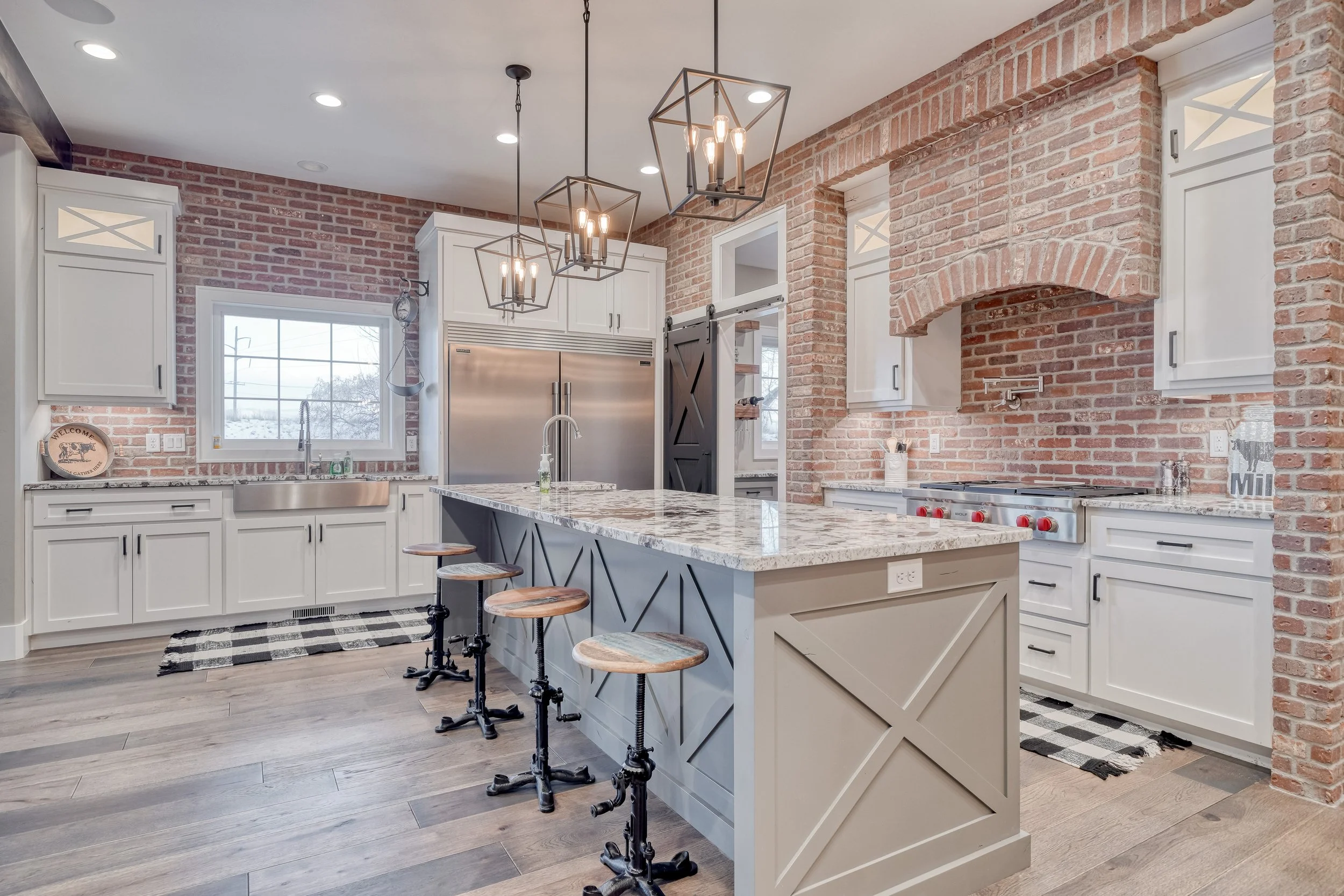 6471 Desert Peak Dr-New-3.jpg