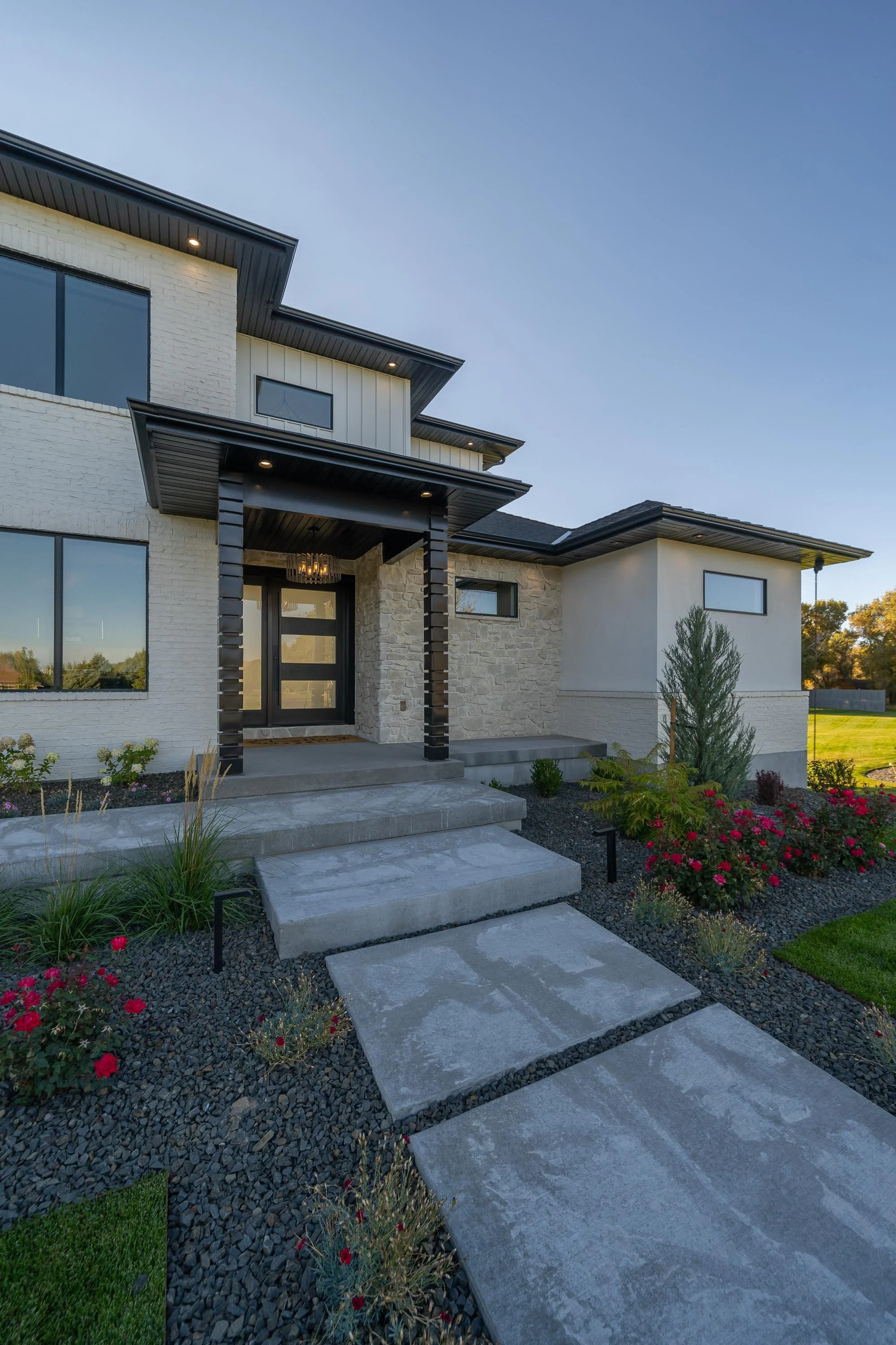 325 N 4425 E-Exterior-5.jpg