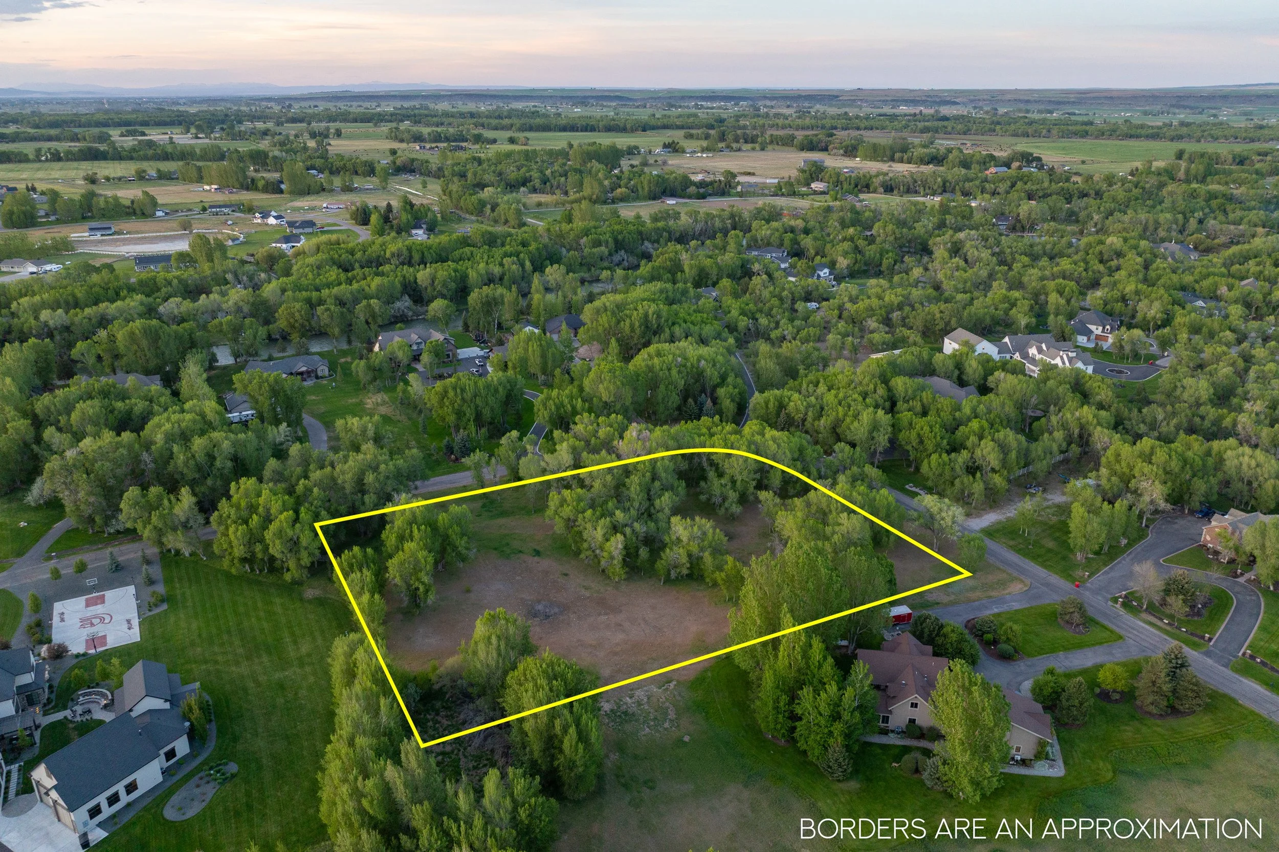 Riverbend Estates property photo 8