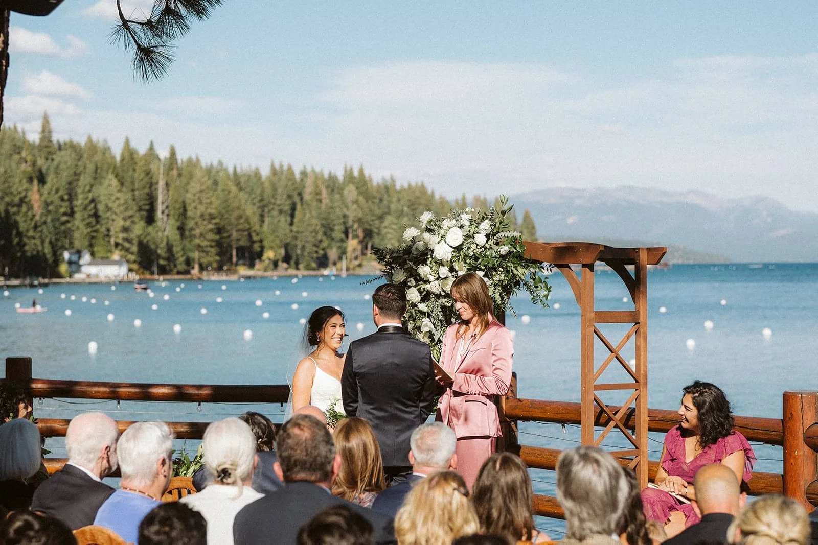 sunnyside-lodge-wedding-ceremony-01 (1).jpg