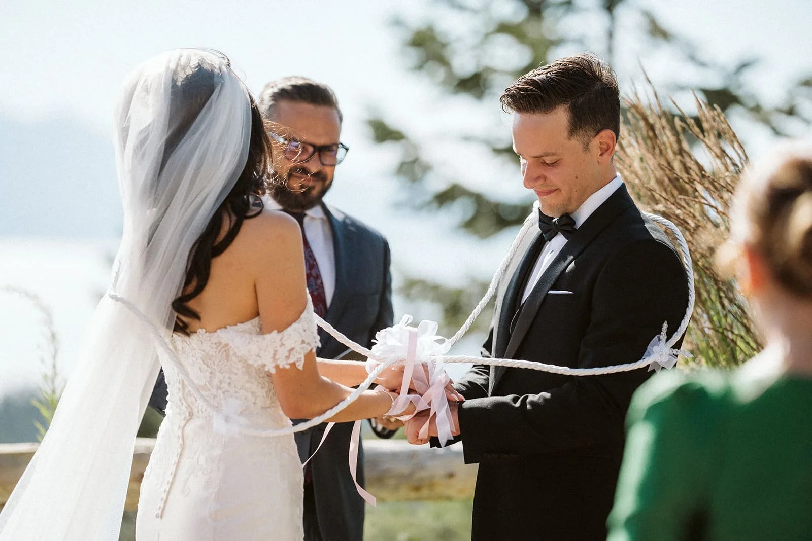 tahoe-blue-estate-wedding-ceremony-01 (7).jpg