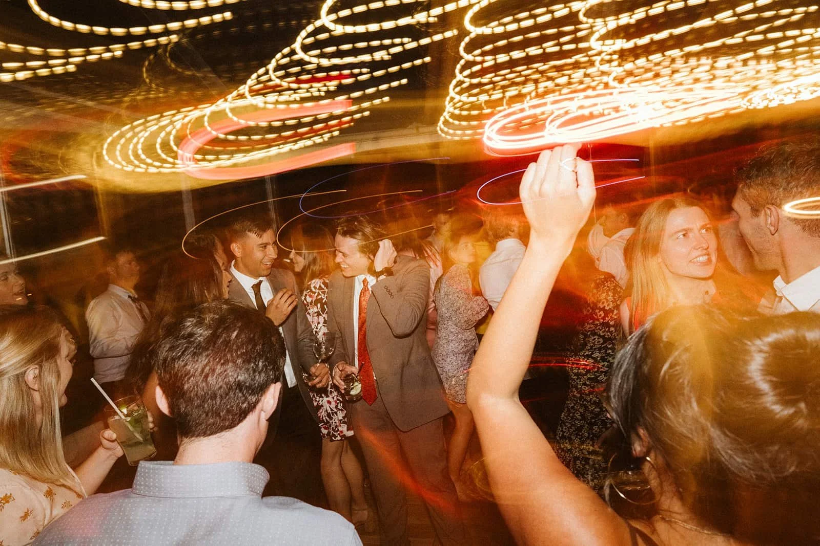 sunnyside-lodge-wedding-ceremony-01 (9).jpg