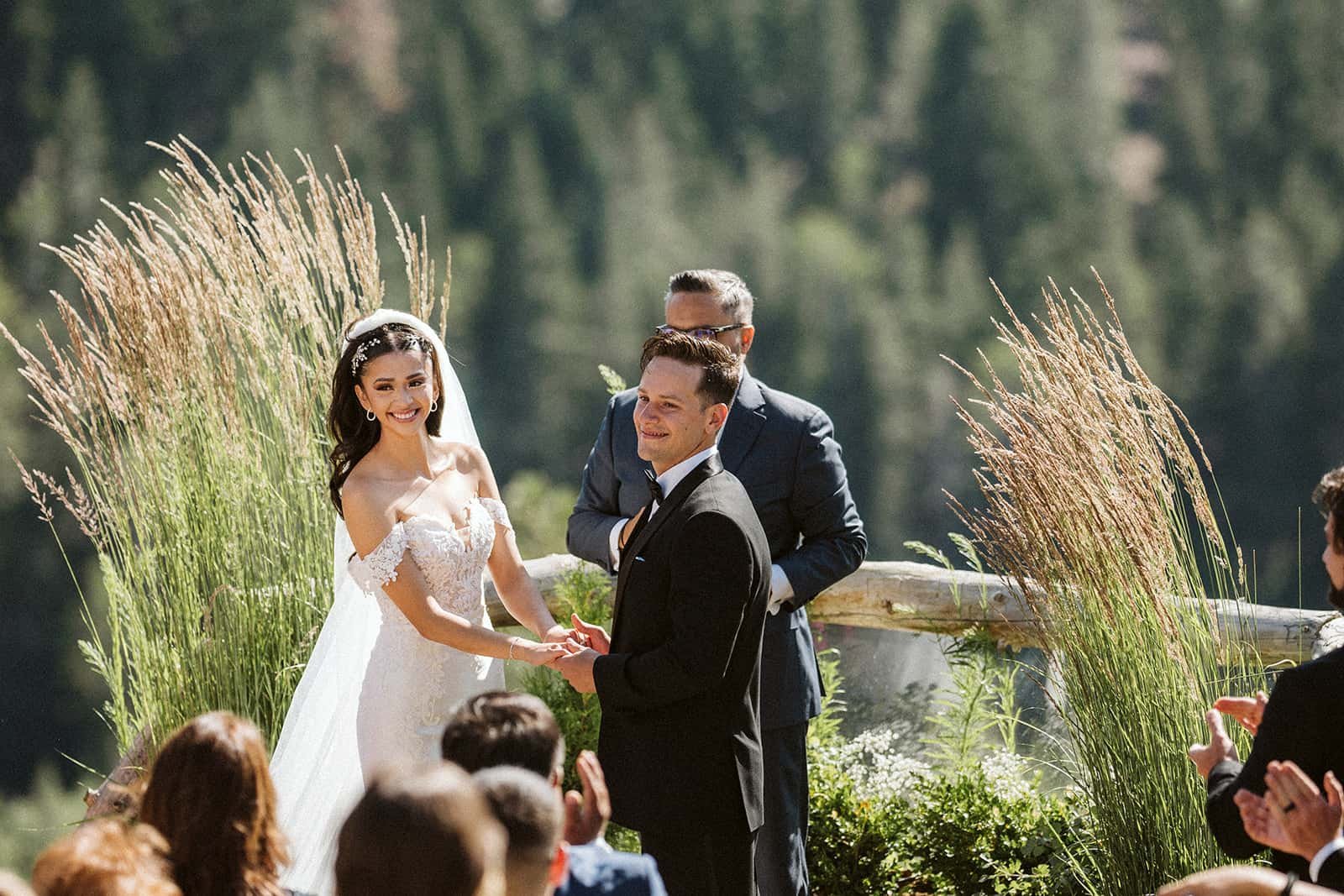 tahoe-blue-estate-wedding-ceremony-01 (14).jpg