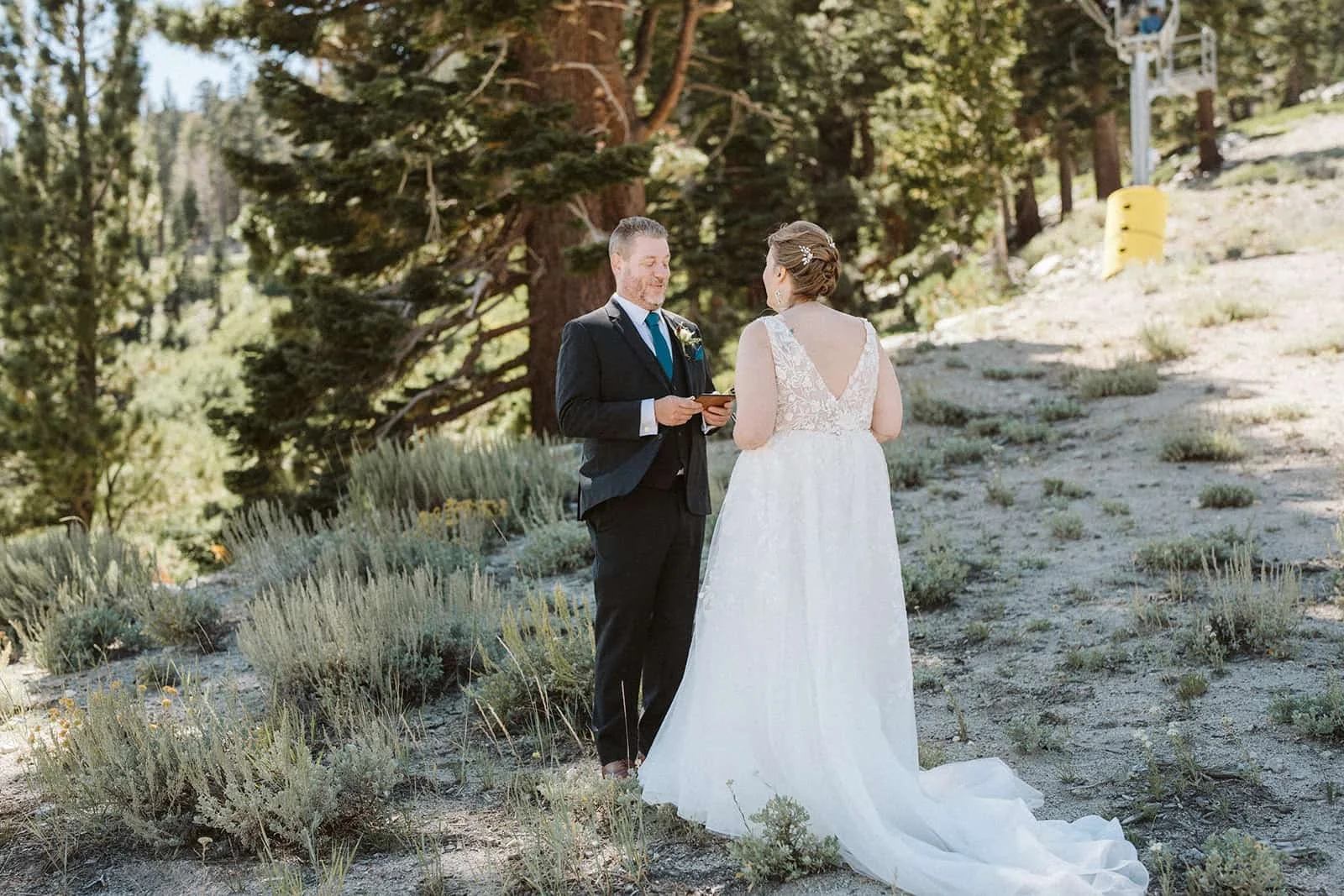 Kristen&Michael_FirstLook_0122_websize (1).jpg