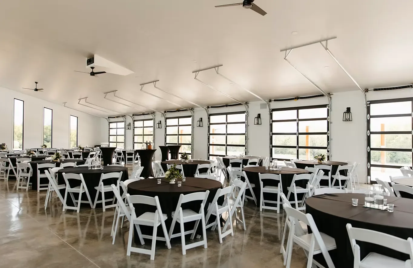 the-brim-kansas-city-venue-industrial-glass-wall-01.webp