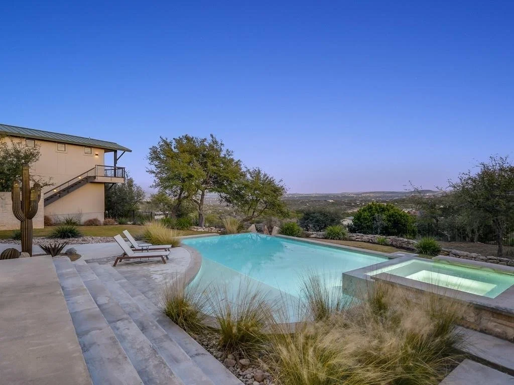 serendipity-residence-pool-hill-country.jpg