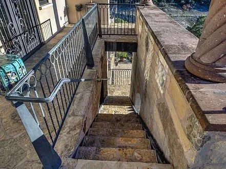 stone-staircase-outdoor-austin-architecture.jpg