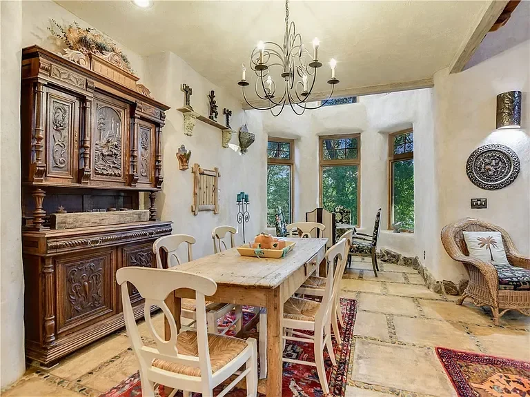texas-hill-country-dining-room-rustic-antique.webp