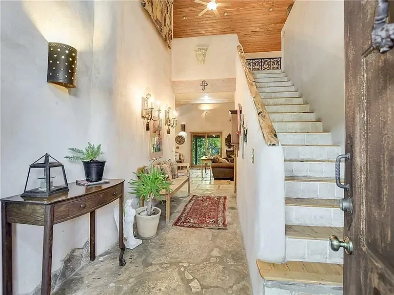texas-hill-country-luxury-entryway-rustic.webp