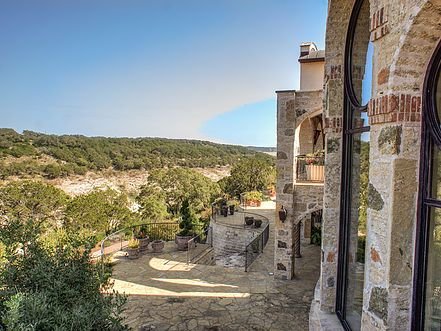 luxury-home-texas-hill-country-terrace.jpg