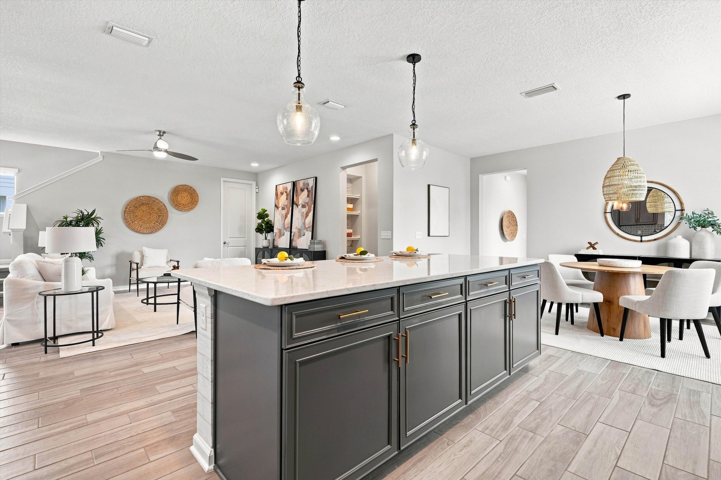 11-Kitchen.jpg