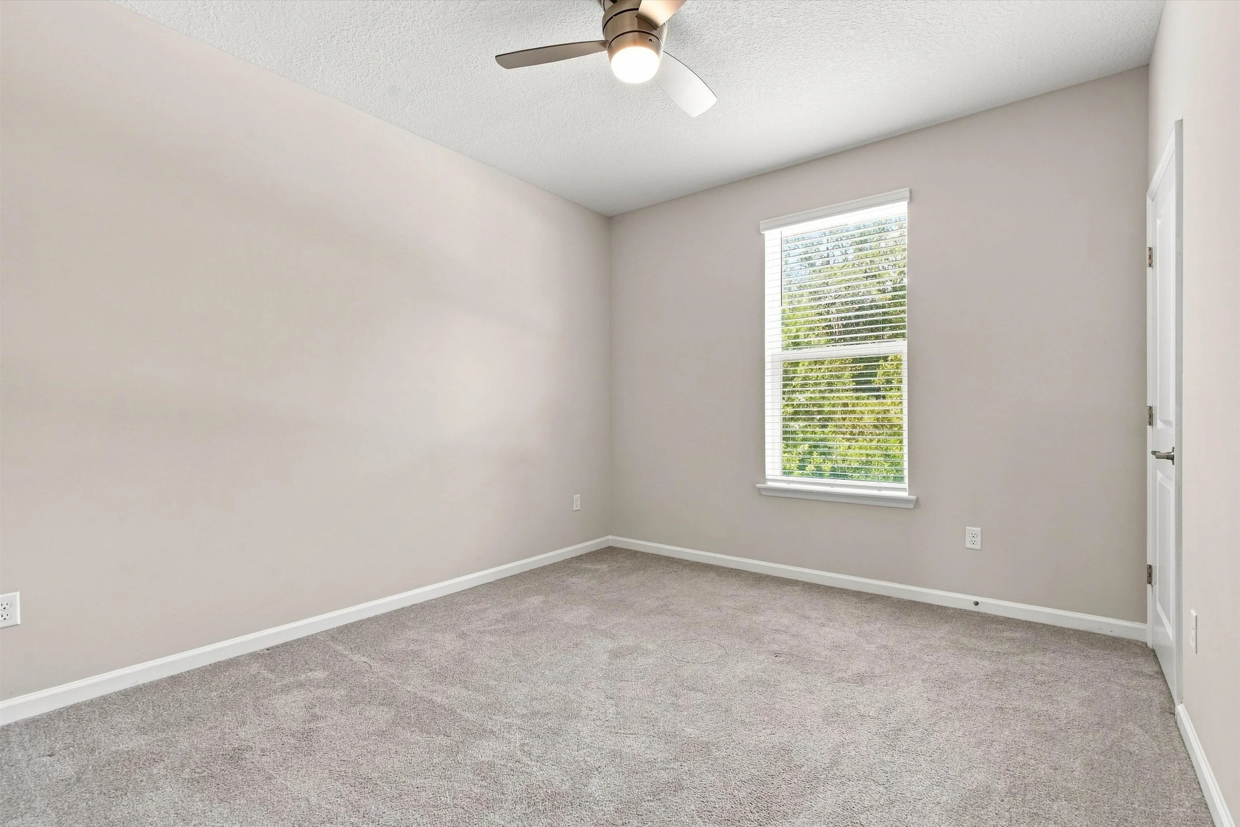 30-Bedroom 3.jpg