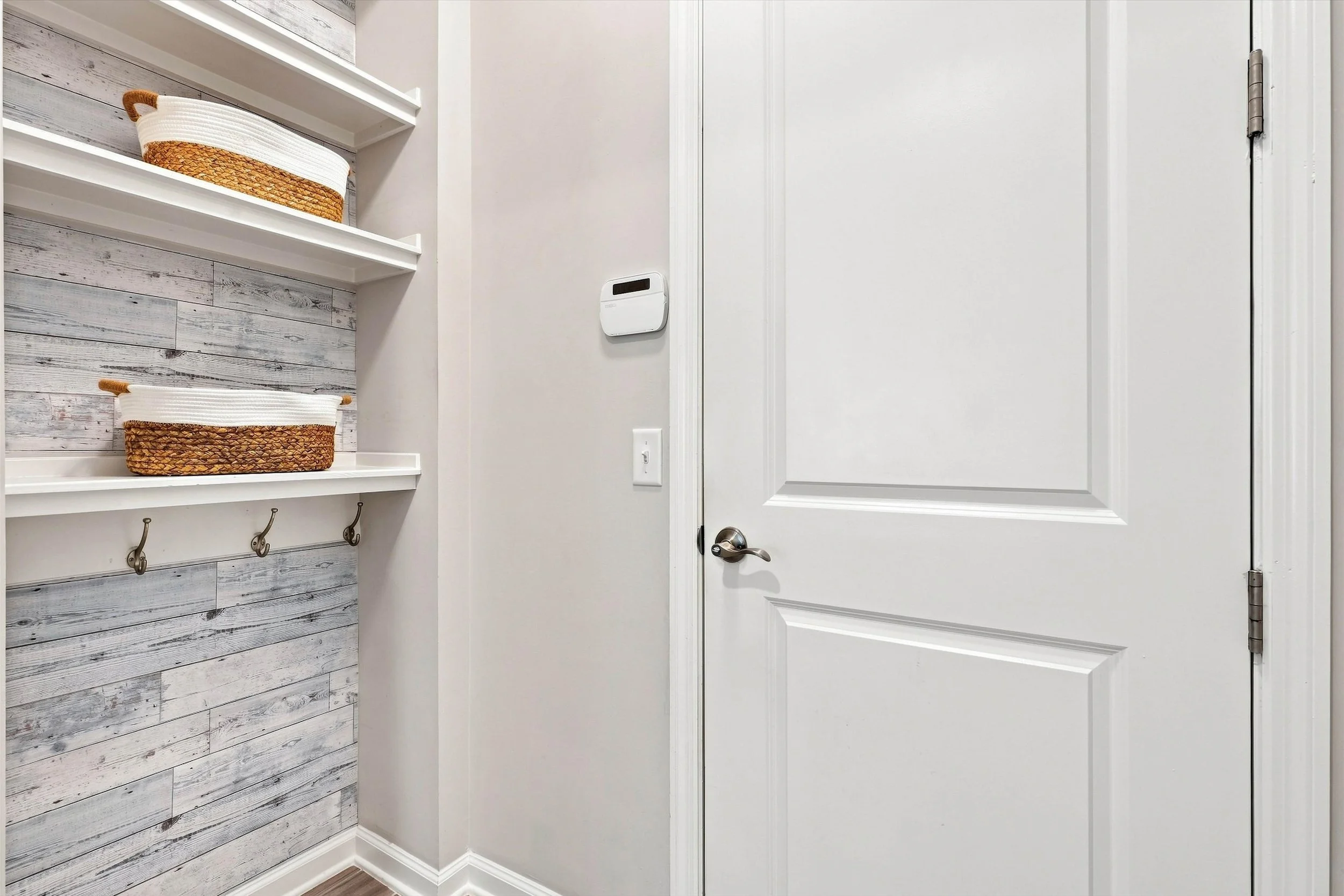 01-Pantry.jpg