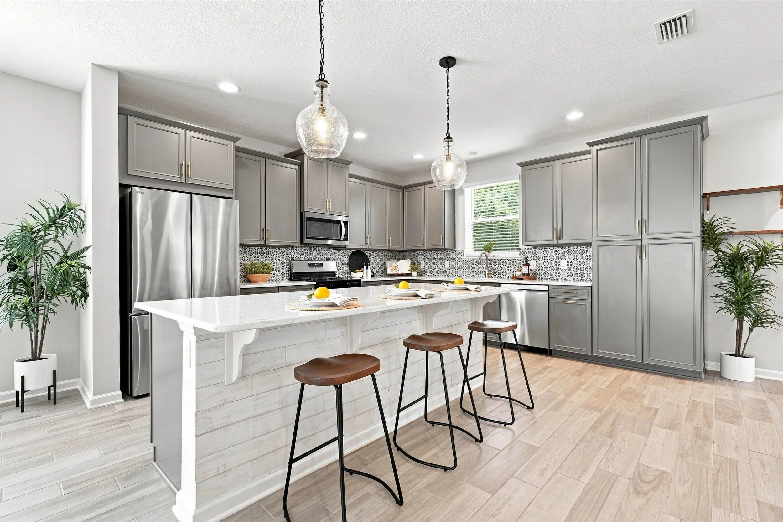 10-Kitchen.jpg