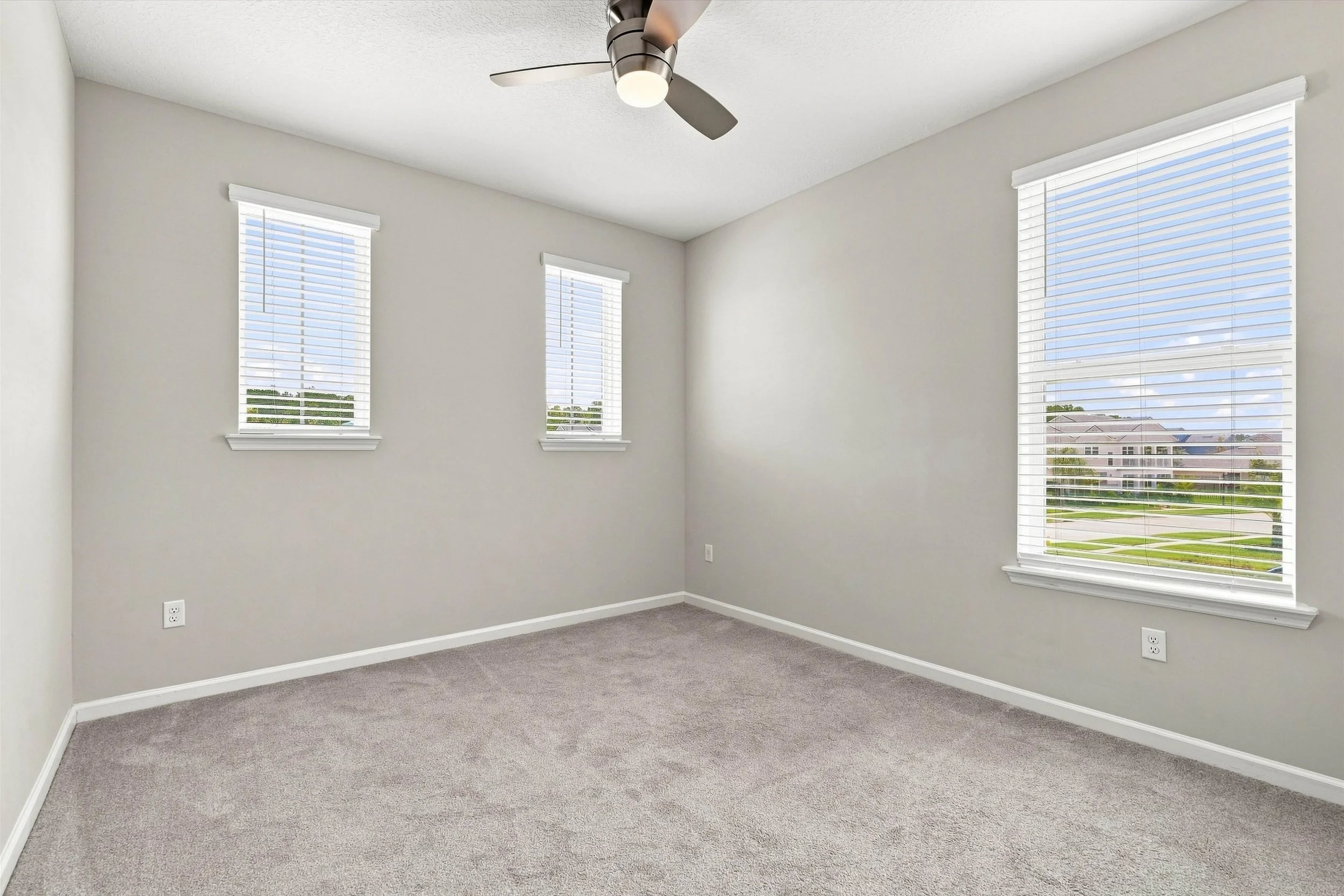 28-Bedroom 2.jpg