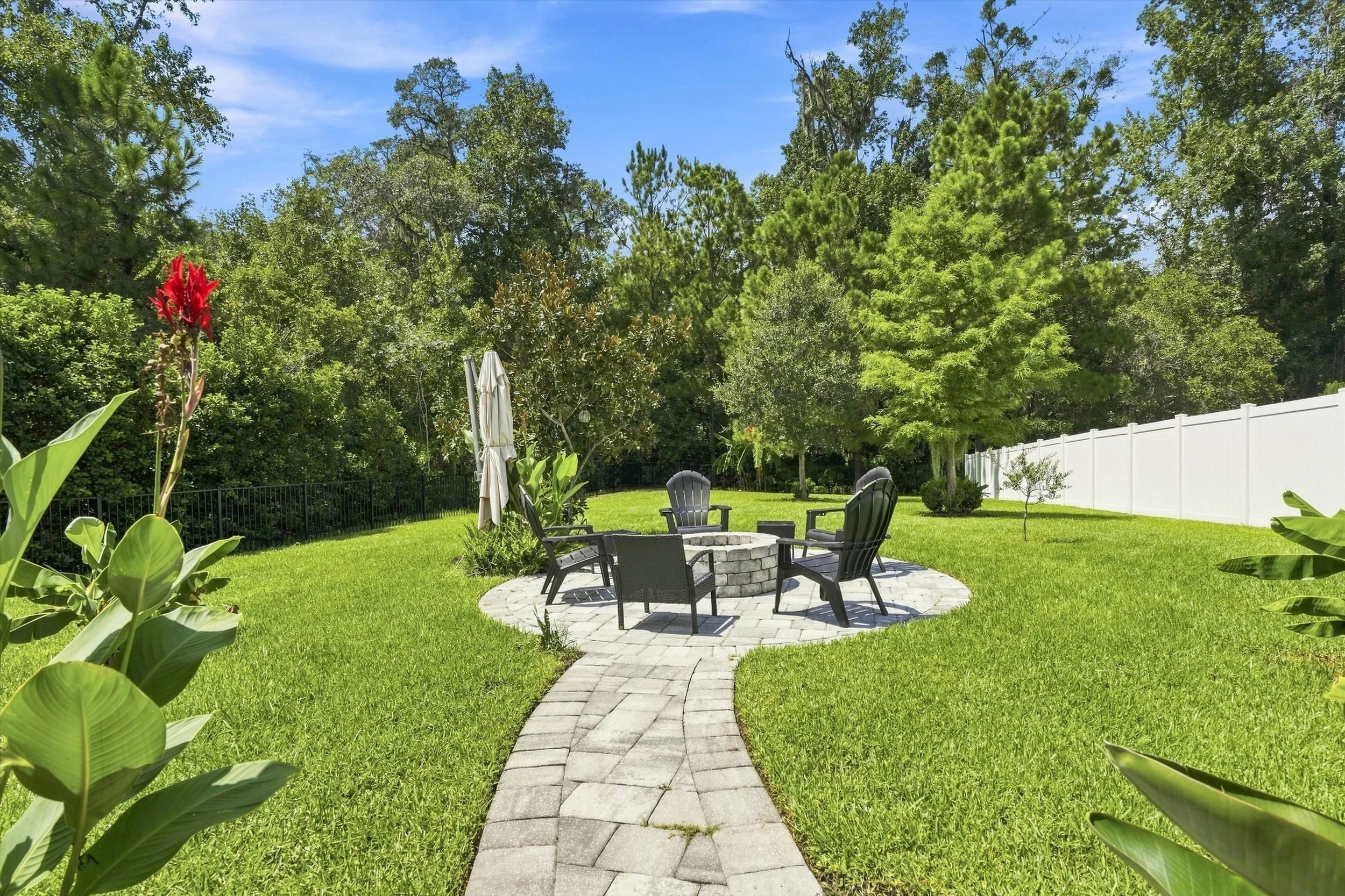 36-Back Patio.jpg