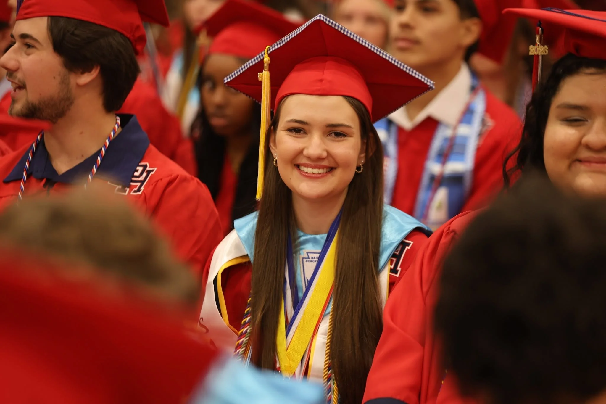 senior 8.jpg