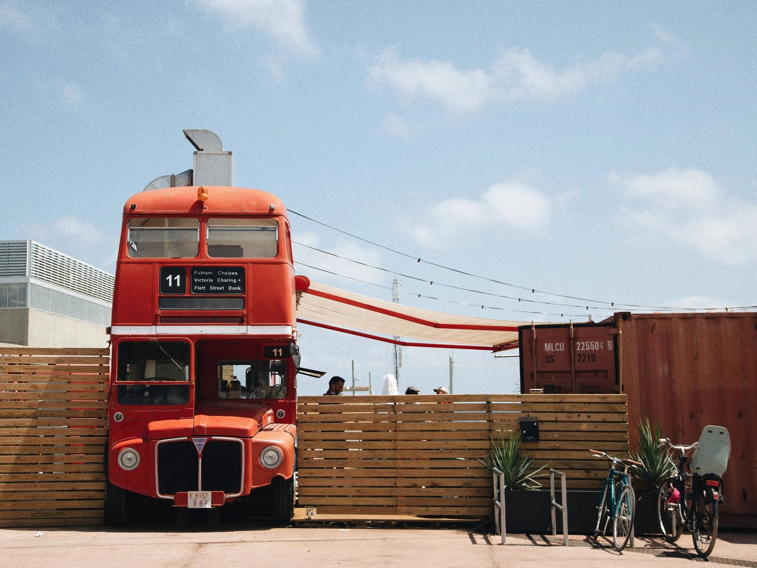 BUS TERRAZA