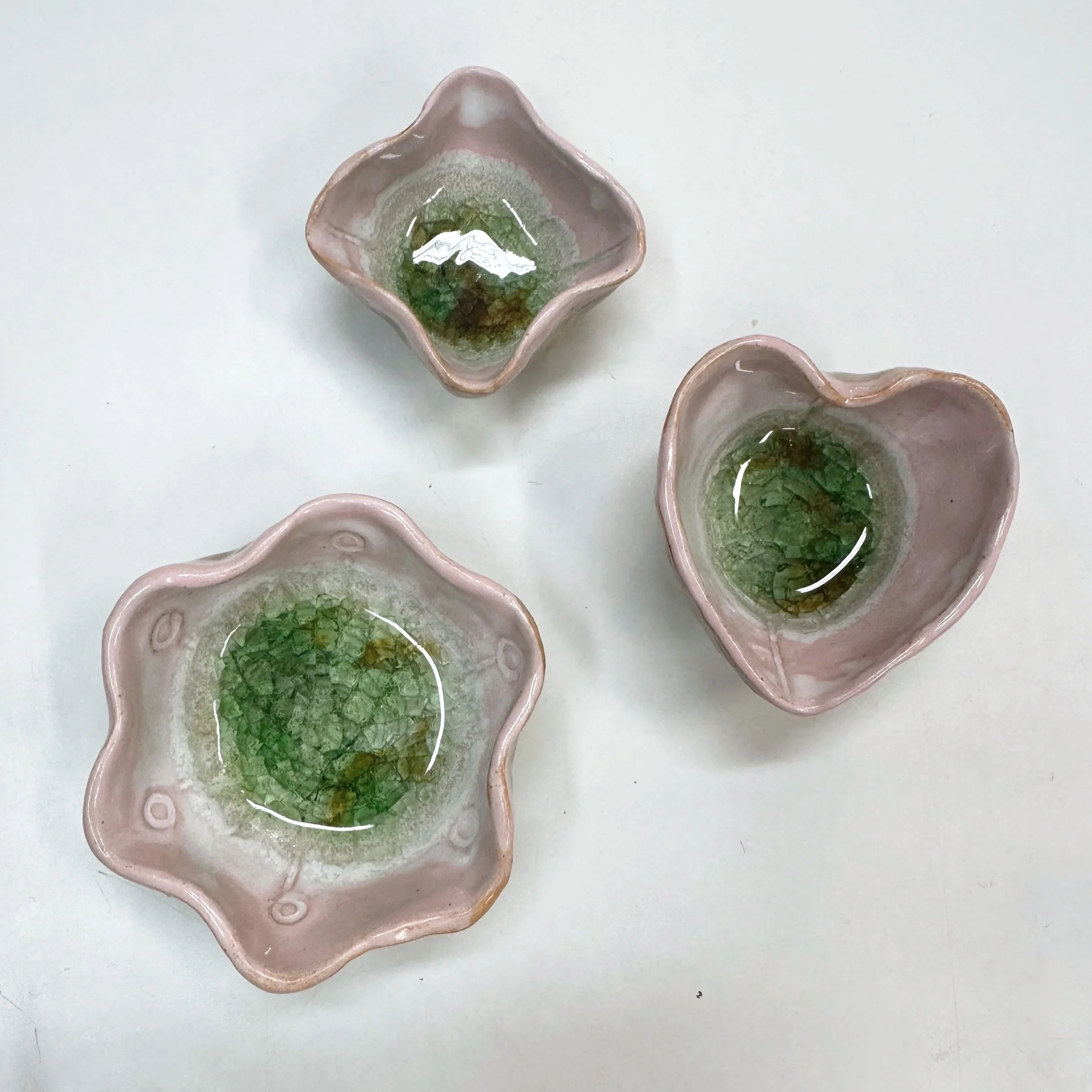 Trinket Dish Set | sea glass pinch pots | 2026 | 2in 