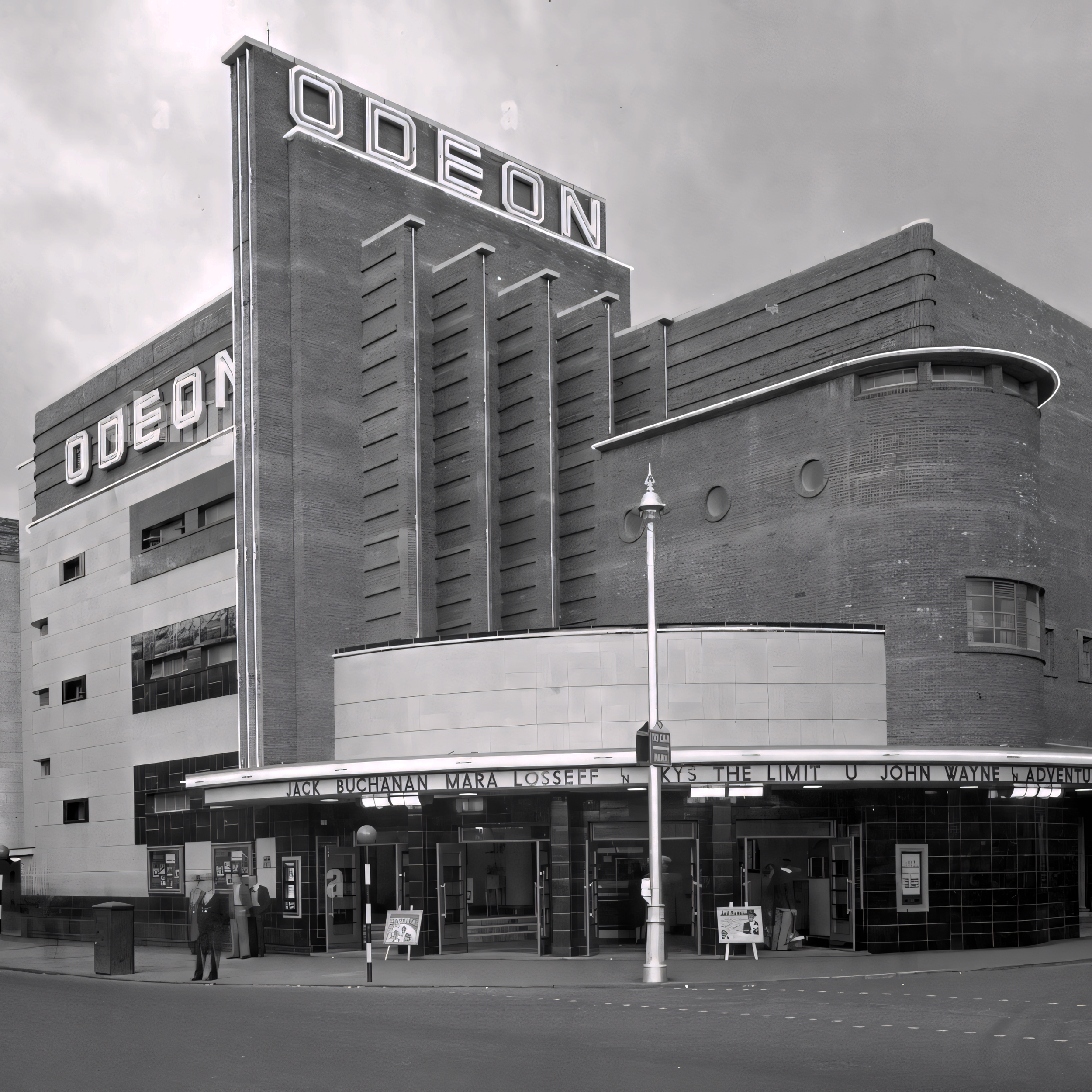newport-odeon-Archive-Photo-1.png