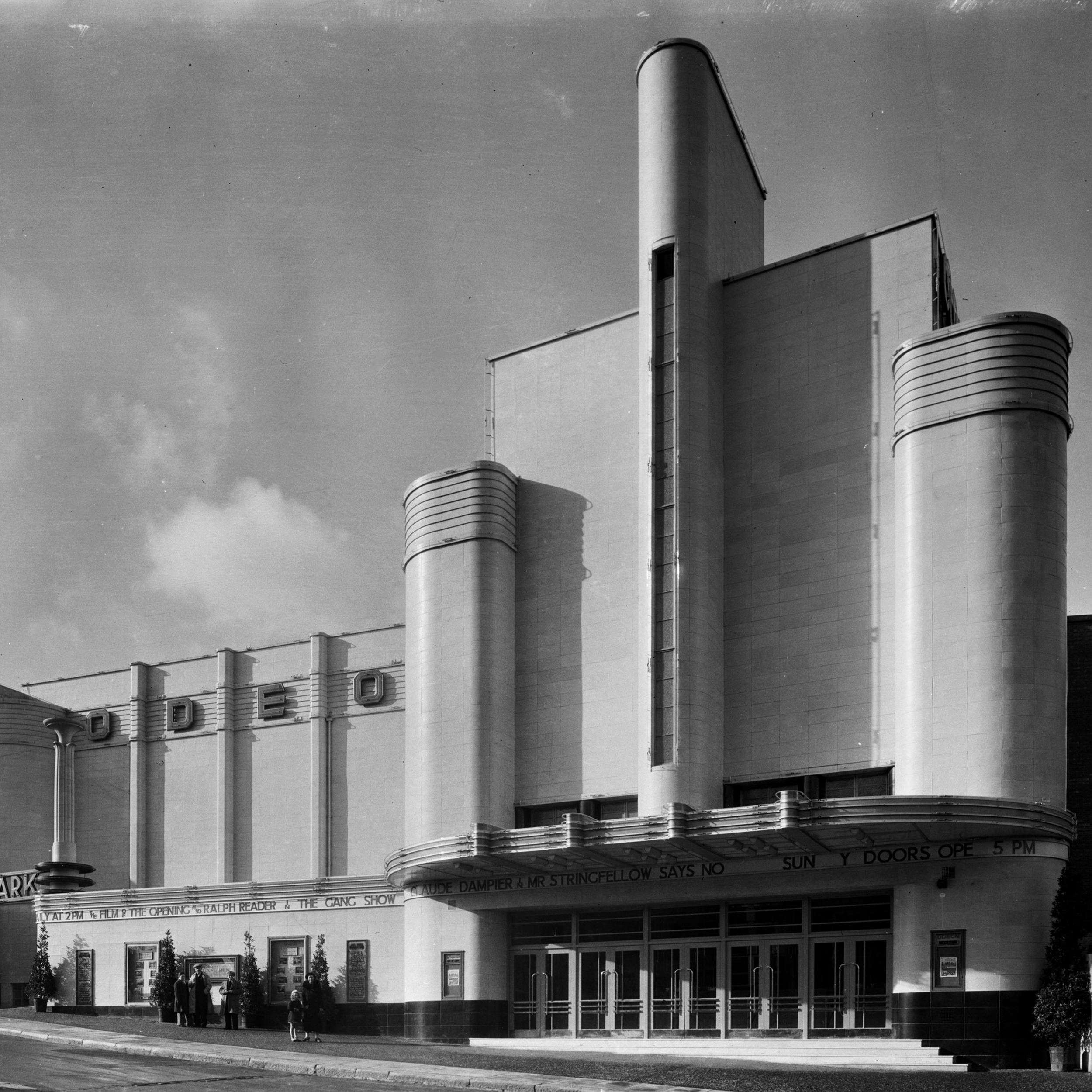 woolwich-odeon-Archive-Photo-1.png