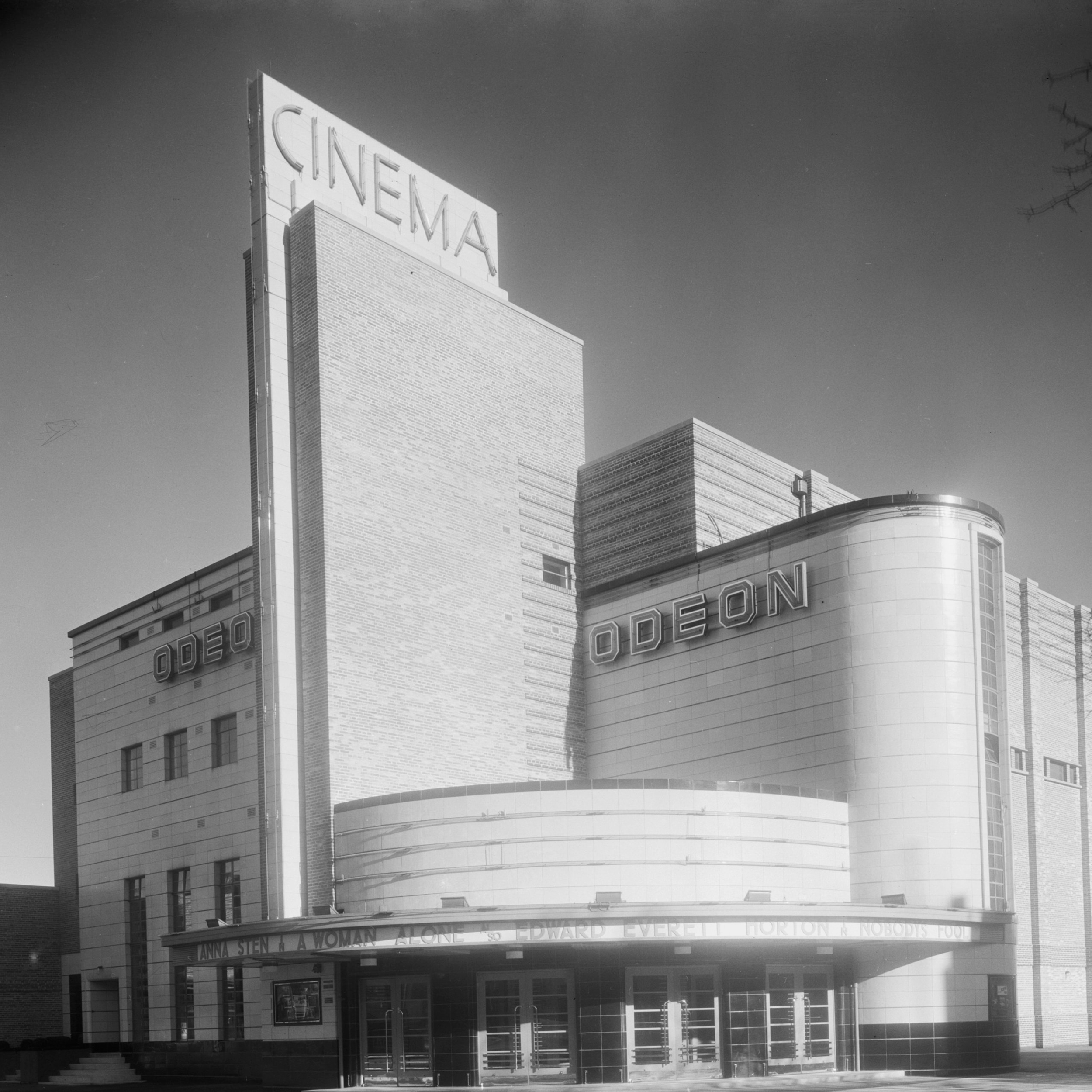 harrogate-odeon-Archive-Photo-1.png